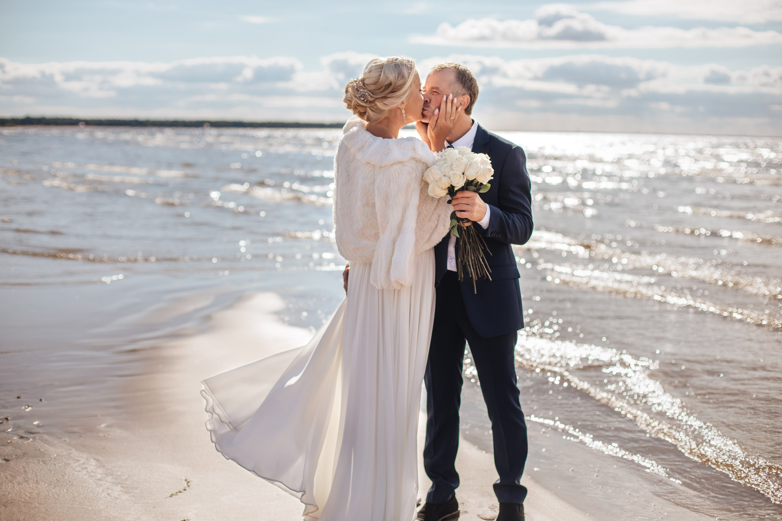 Елена и Сергей. Прогулка по Финскому заливу. Свадебный и семейный фотограф в Санкт-Петербурге и Сестрорецке