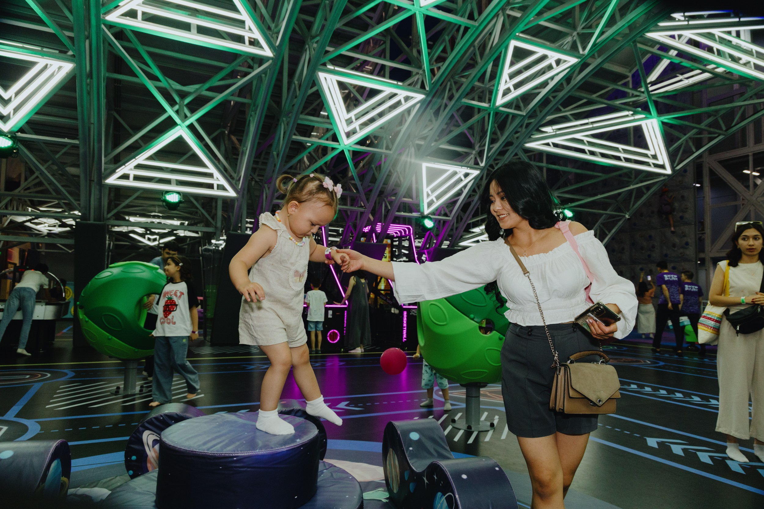 Reportage. Commerce & art photographer