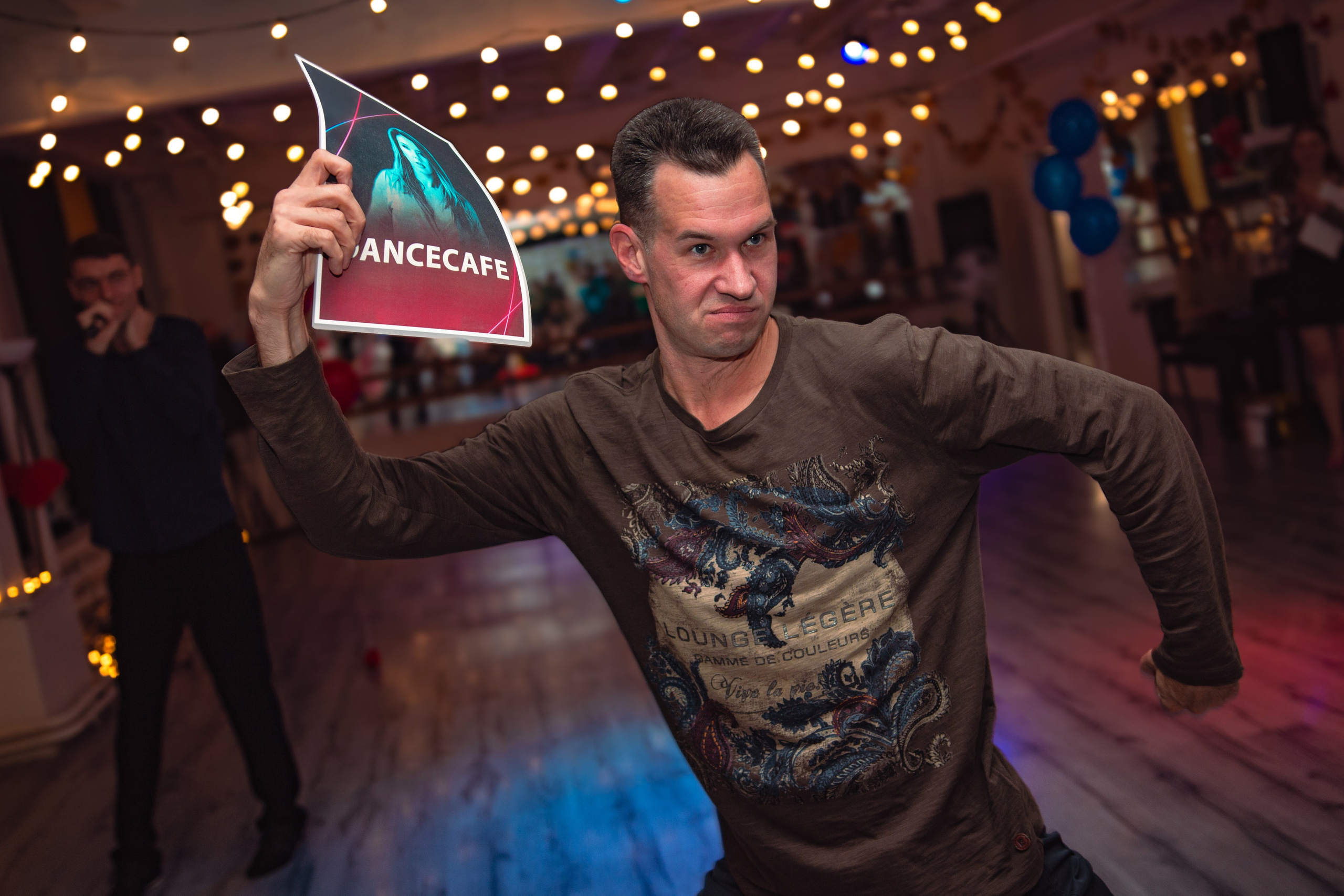 Dance cafe вечеринка