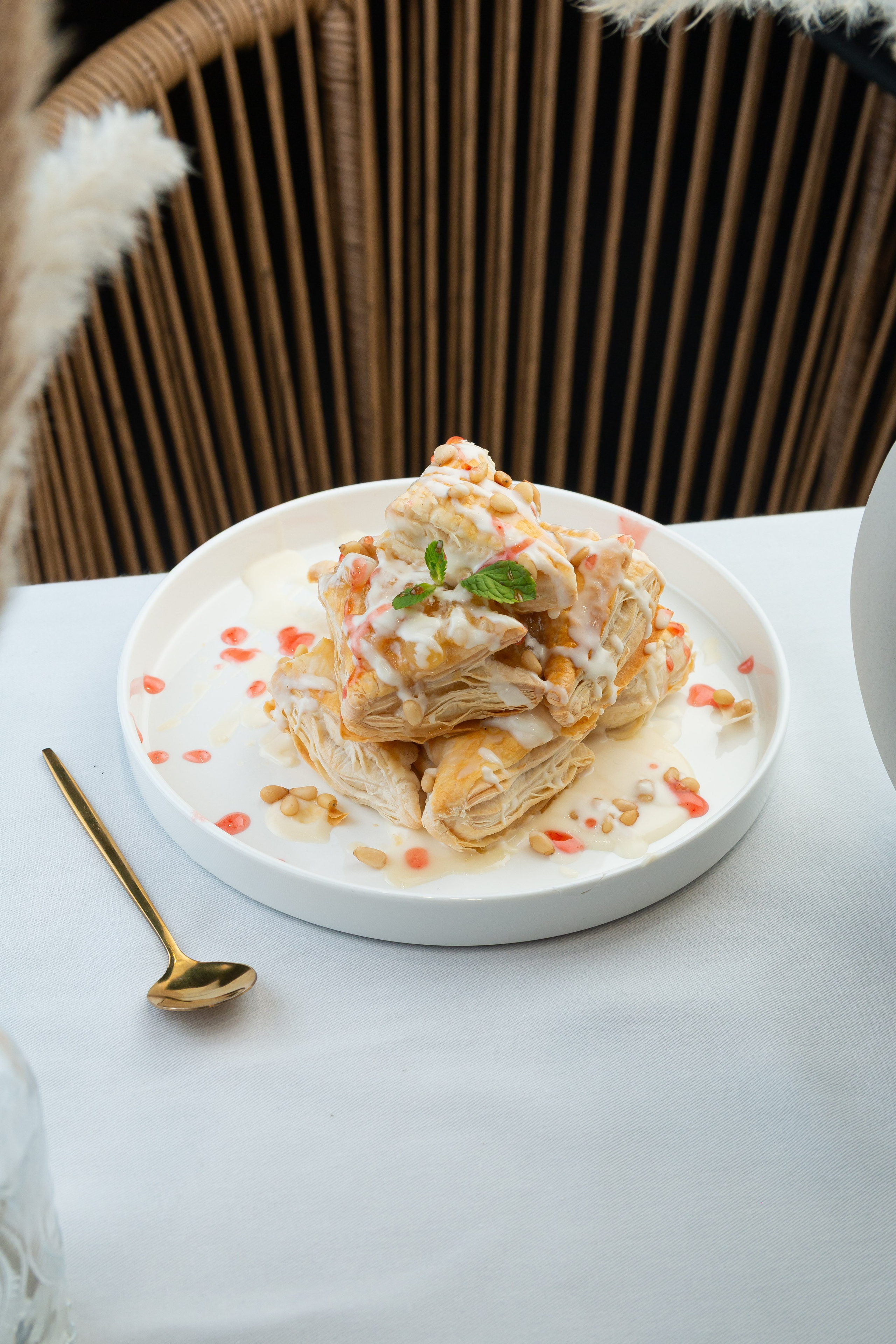 Рестобар Сон. Александр Стряпунин — предметный фотограф в Улан-Удэ