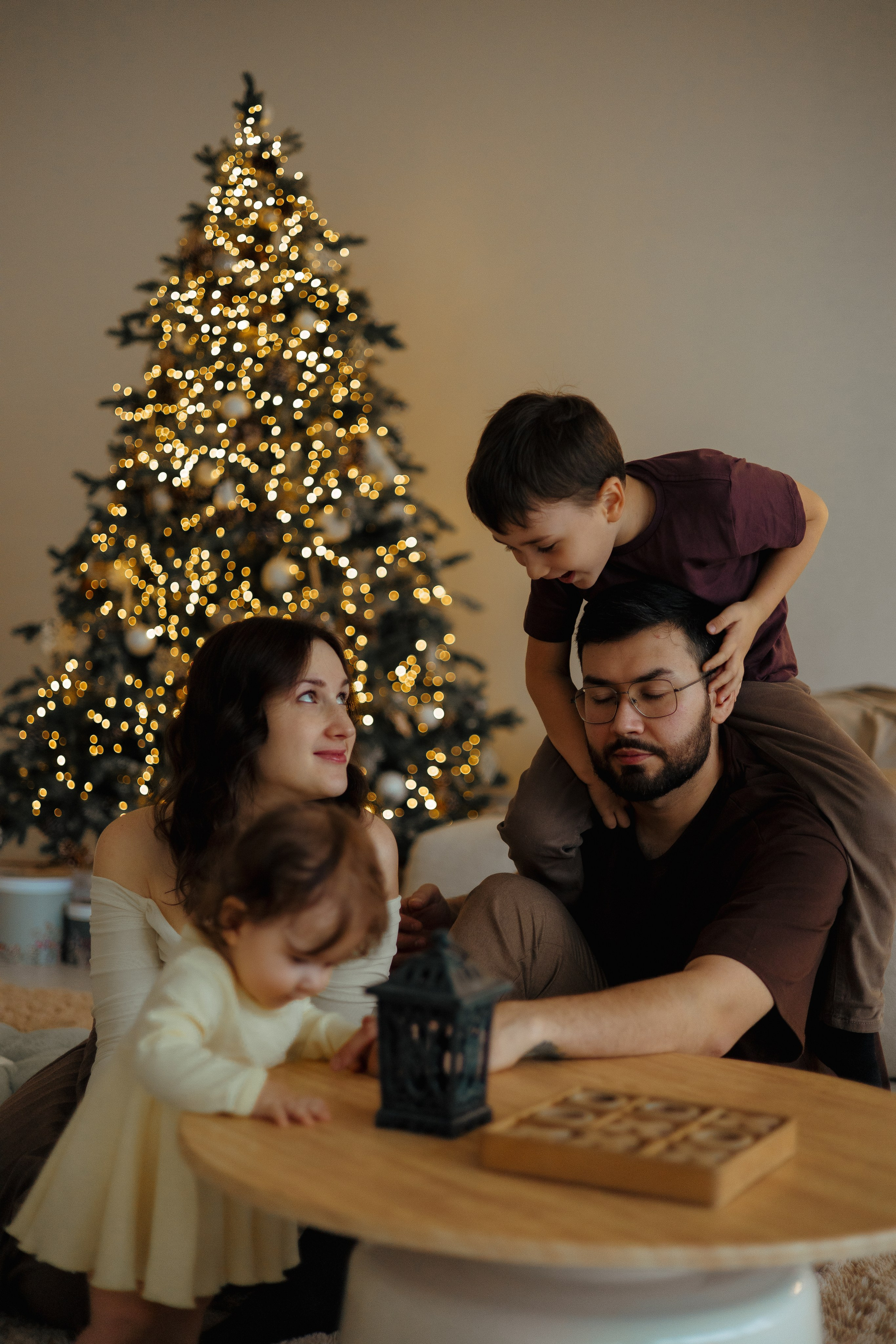 Регина, Ильдар, Тимур, Арина и Мира. Главная