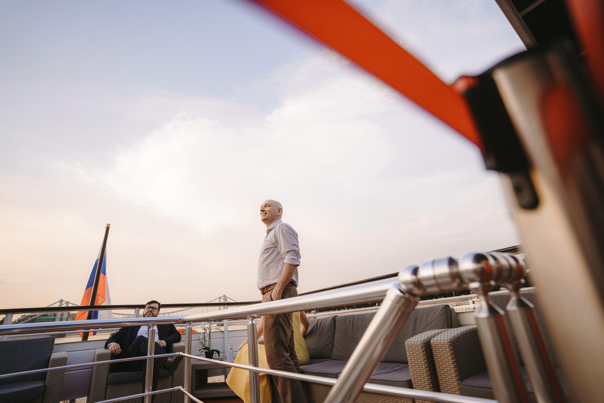 Свадебная фотосессия на теплоходе