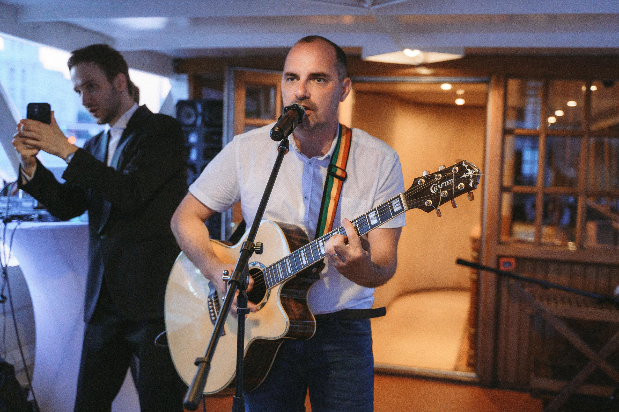 Свадебная фотосессия на теплоходе