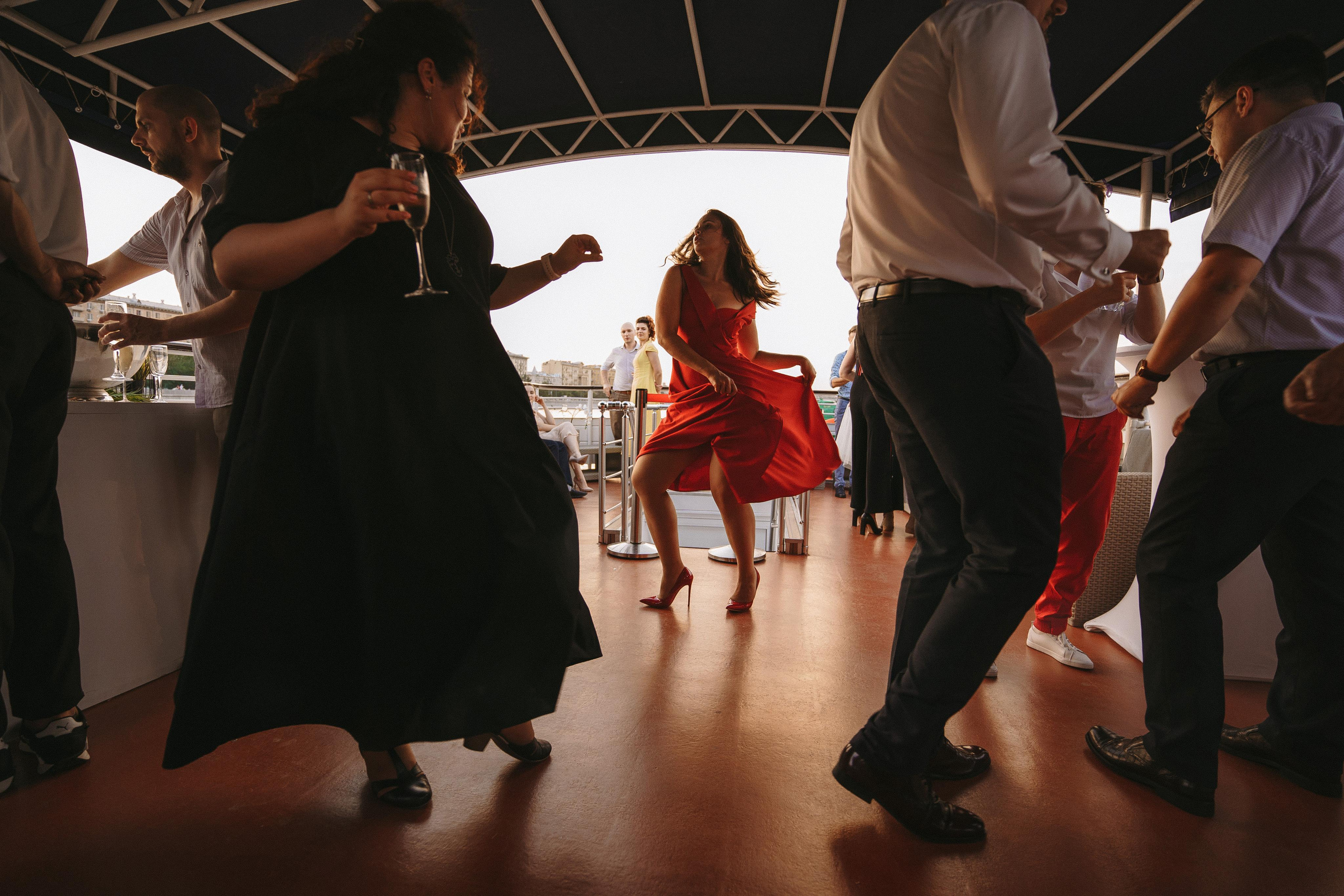 Свадебная фотосессия на теплоходе