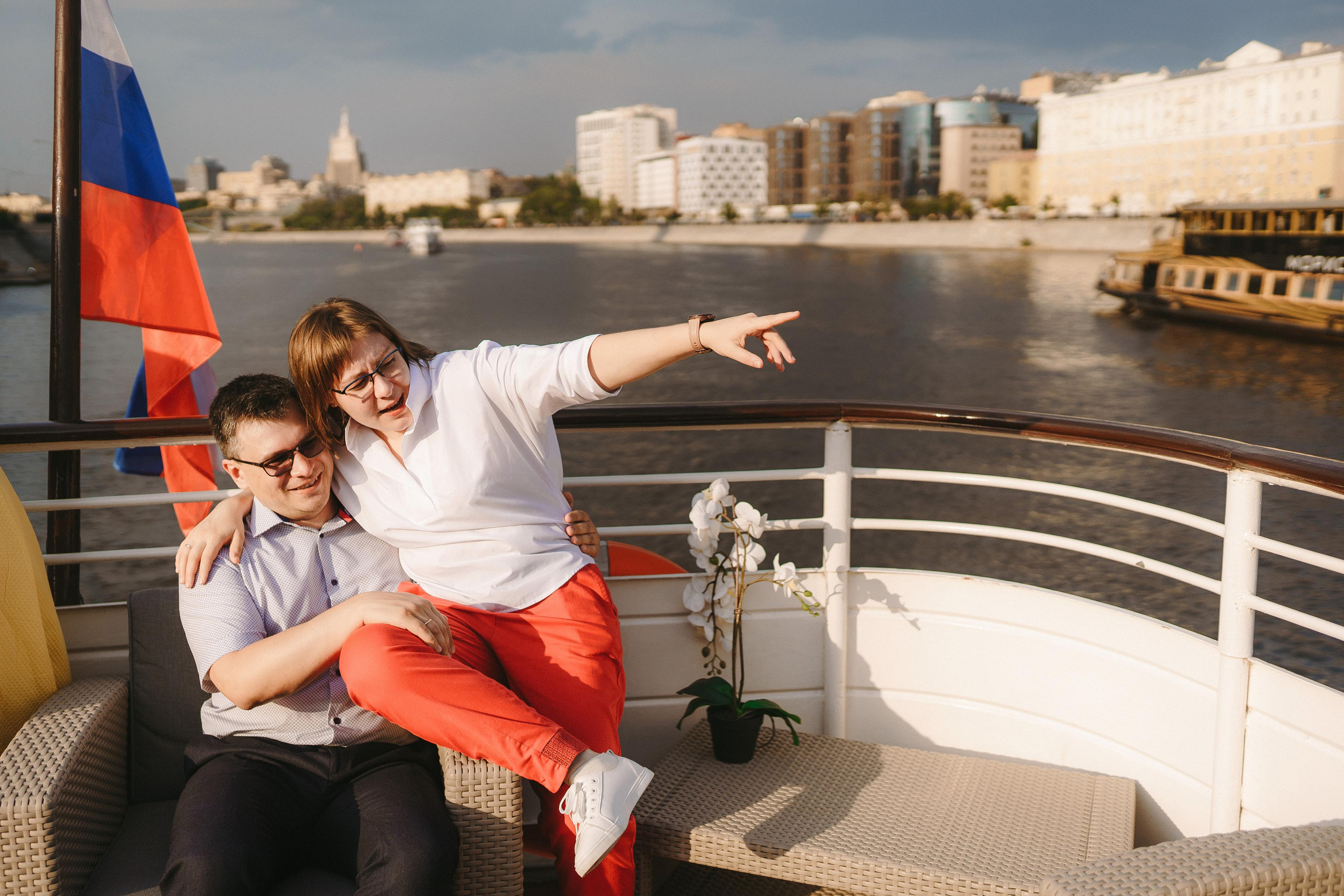 Свадебная фотосессия на теплоходе