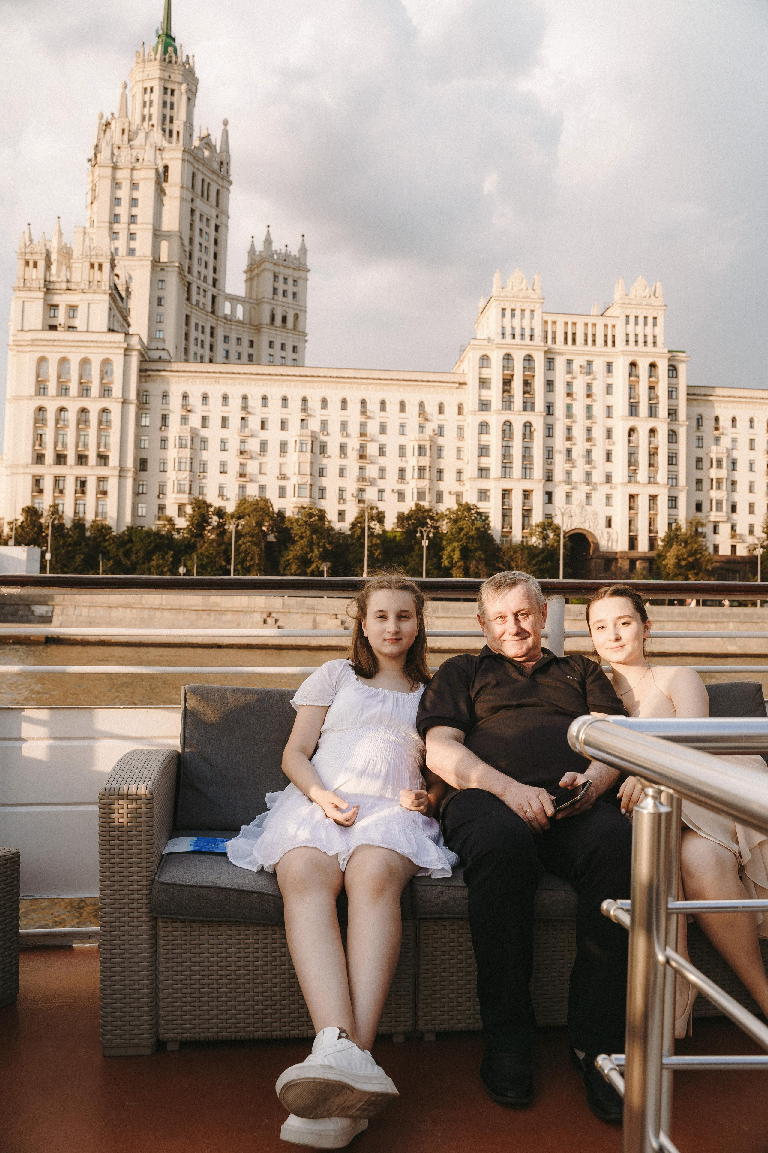 Свадебная фотосессия на теплоходе