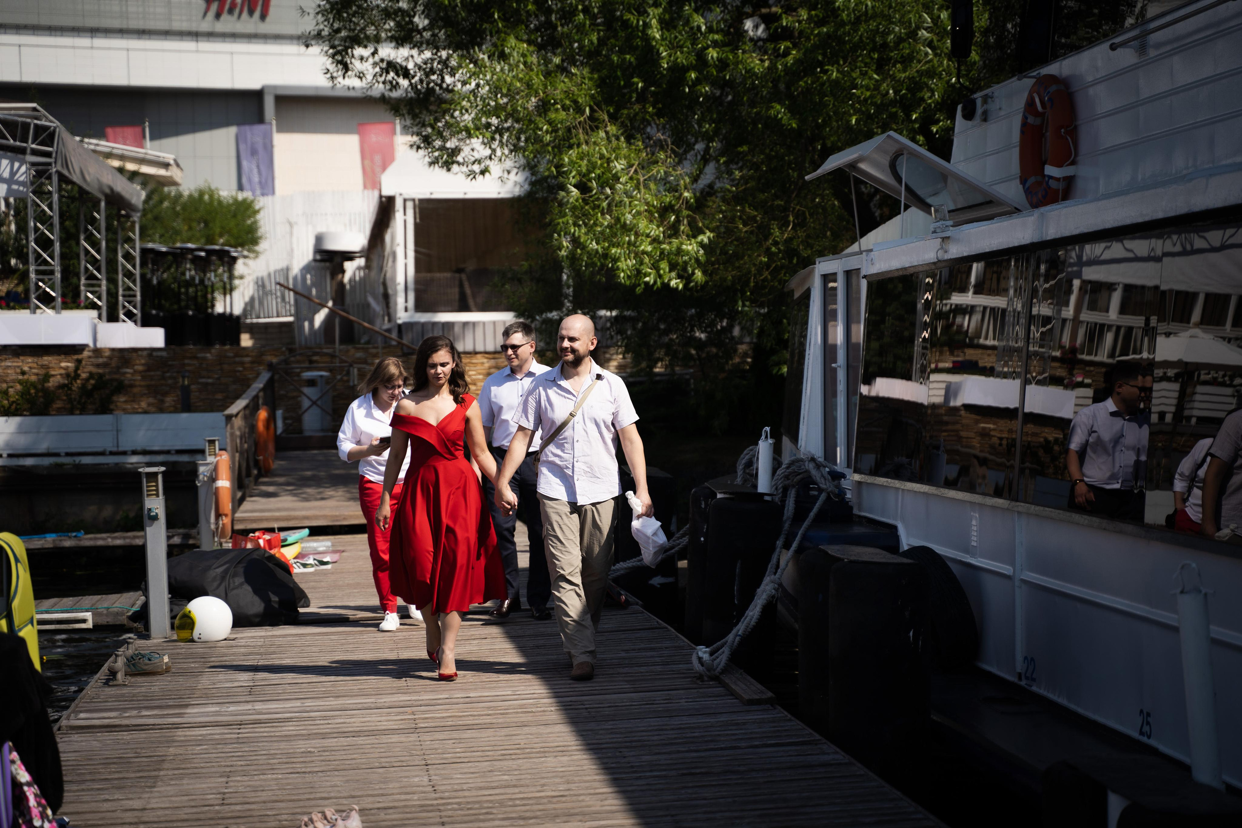 Свадебная фотосессия на теплоходе