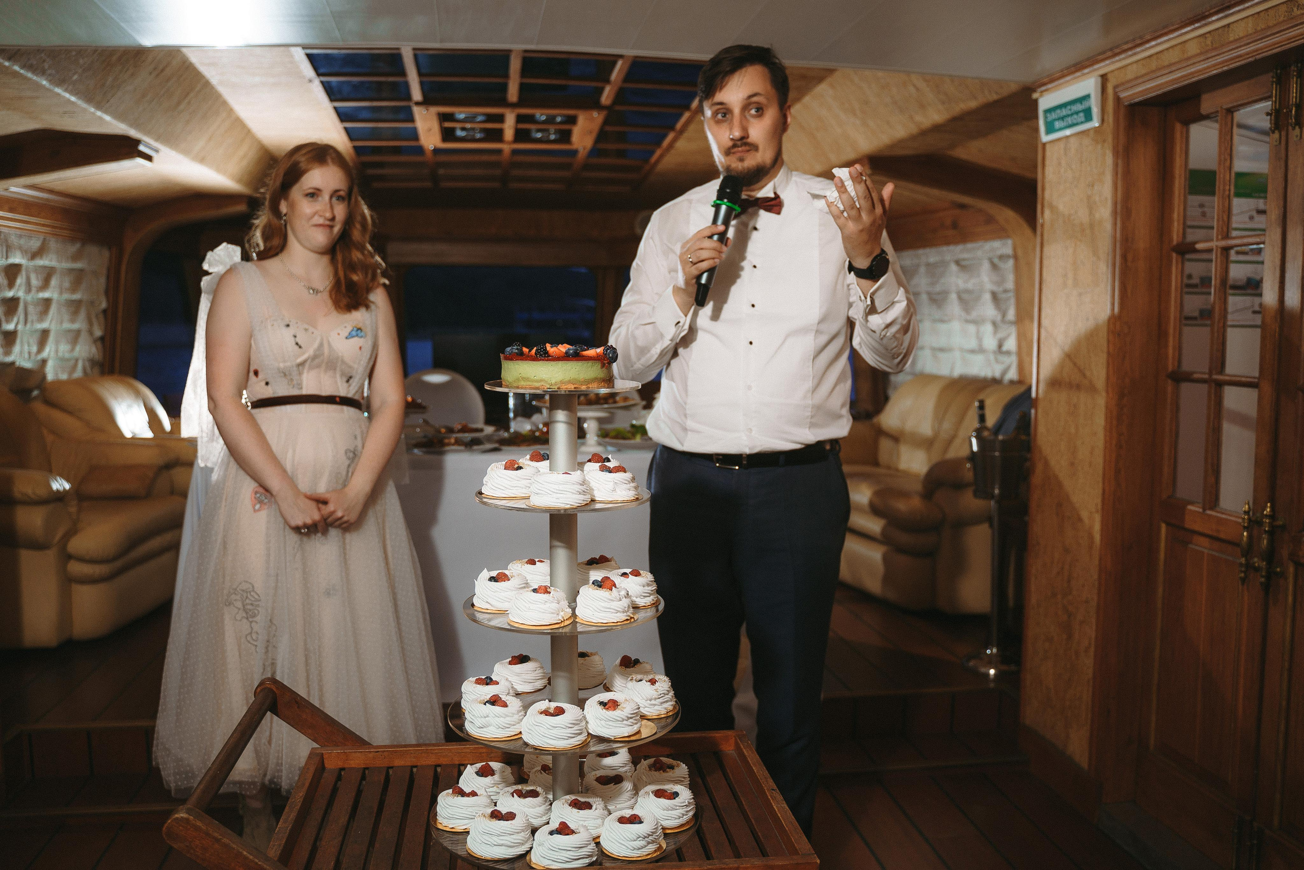 Свадебная фотосессия на теплоходе