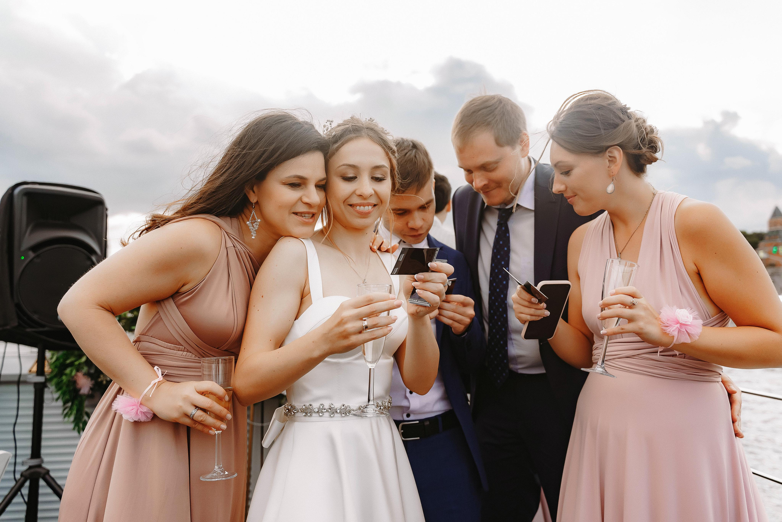 Свадебная фотосессия на теплоходе