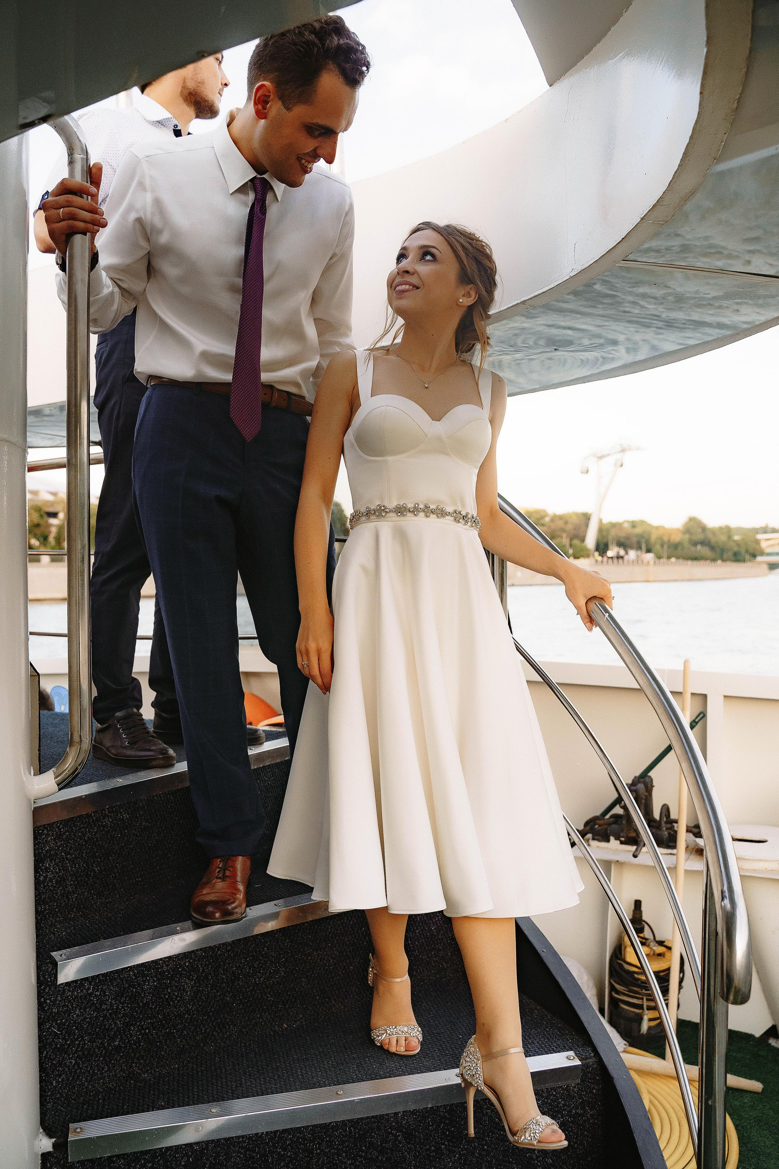 Свадебная фотосессия на теплоходе