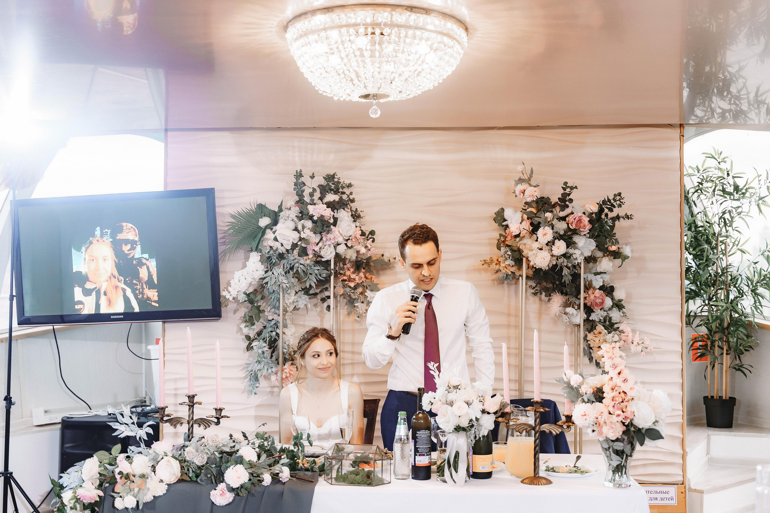 Свадебная фотосессия на теплоходе