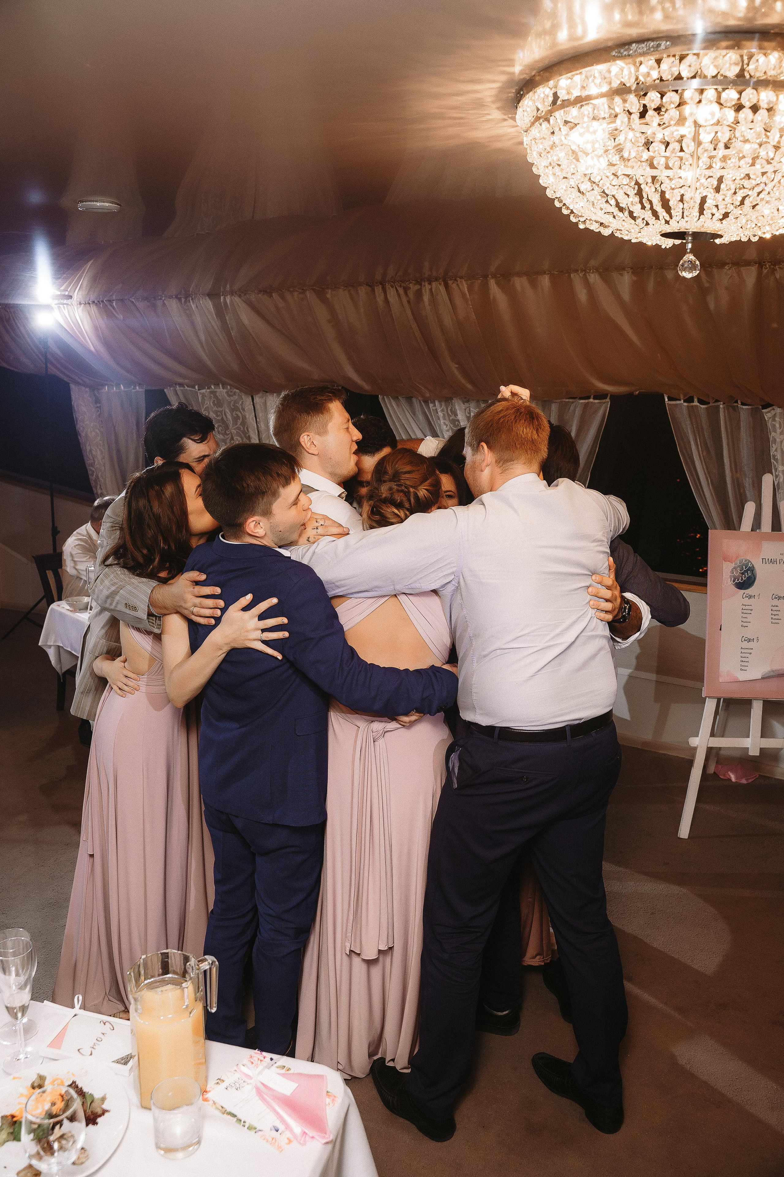 Свадебная фотосессия на теплоходе