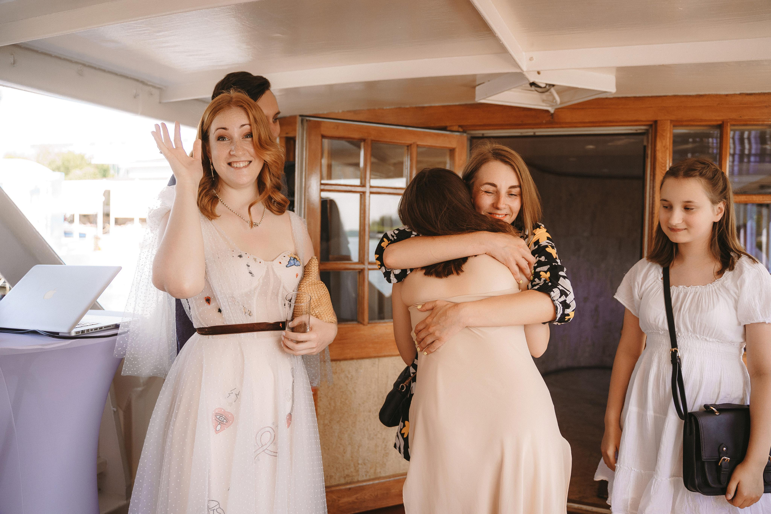 Свадебная фотосессия на теплоходе