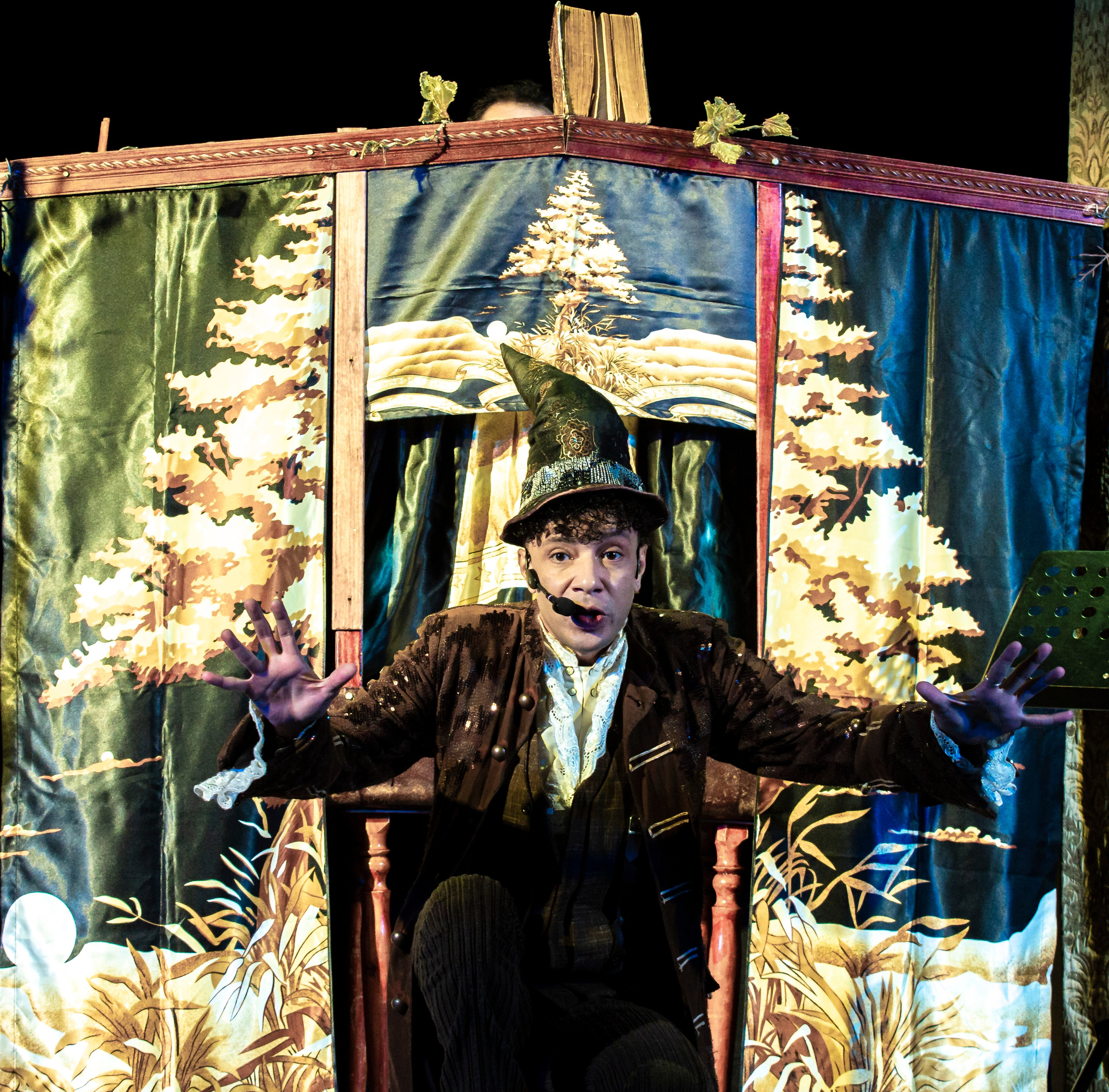 Маленькая ведьма спектакль театра Саквояж. Фотограф в Сочи Юрий Шептаев