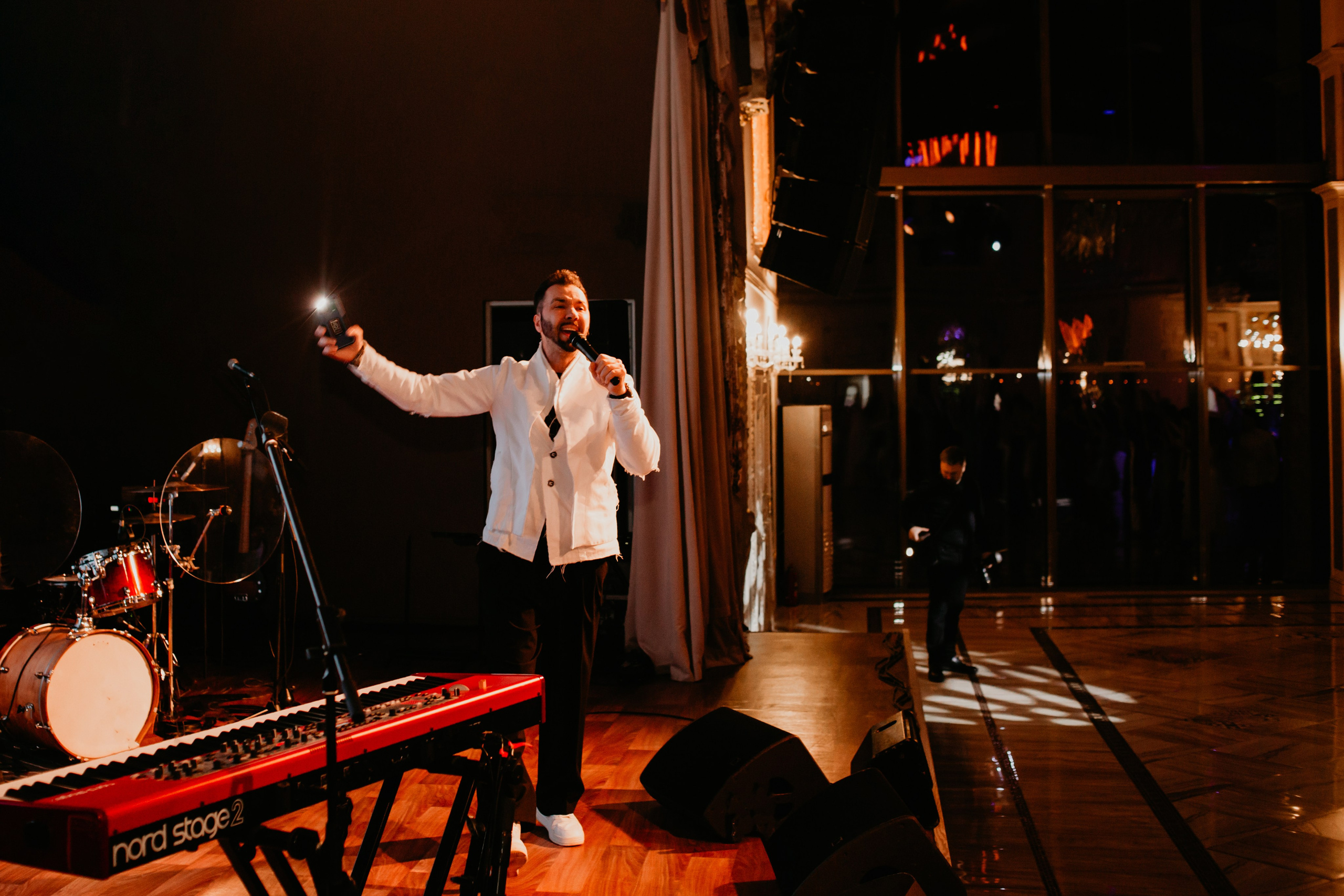 Выпускной. 11 лицей. Фотограф в Челябинске Ополихина Анна