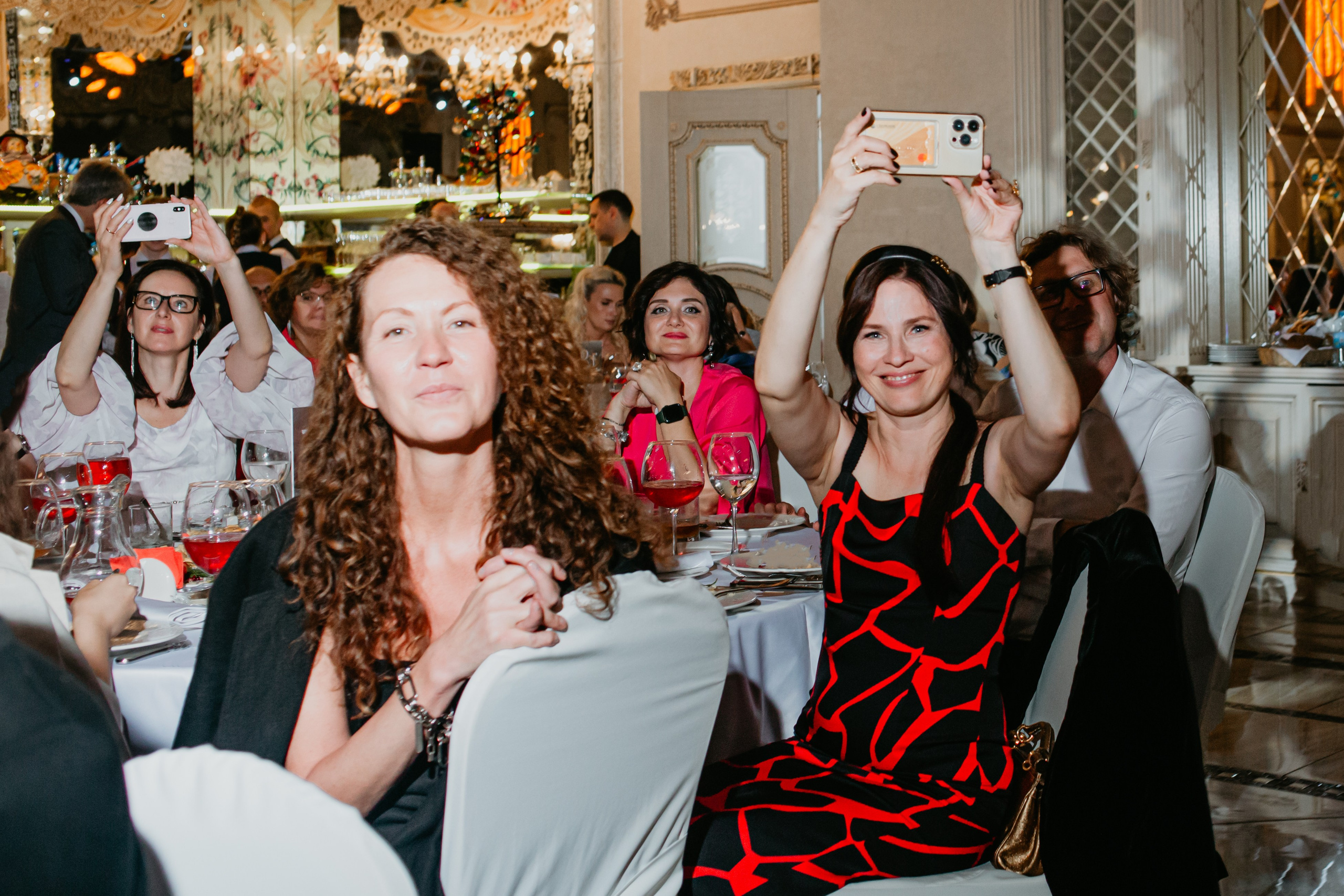 Выпускной. 11 лицей. Фотограф в Челябинске Ополихина Анна