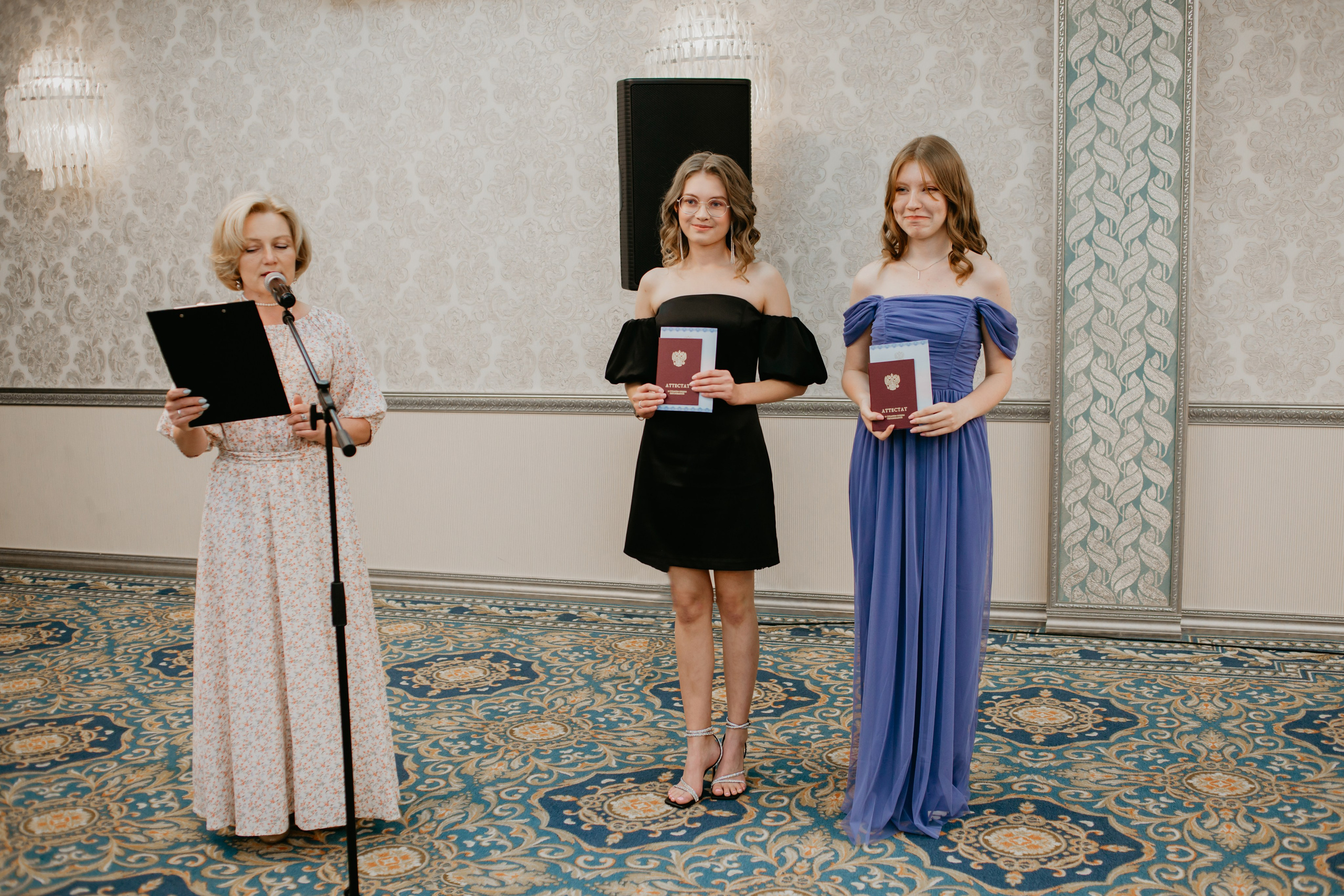 Выпускной. 11 лицей. Фотограф в Челябинске Ополихина Анна