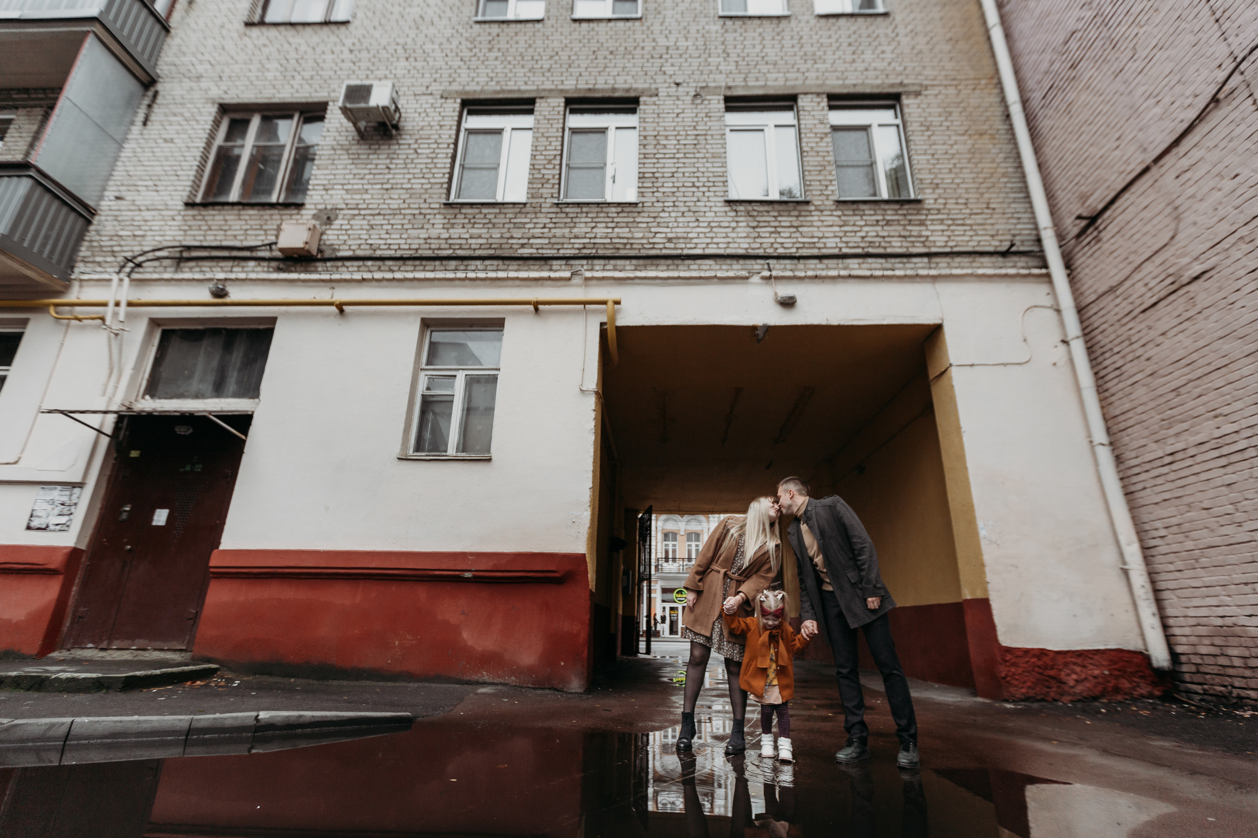 Дождливый октябрь. Свадебный семейный фотограф и видеограф Гомель Минск Беларусь Европа