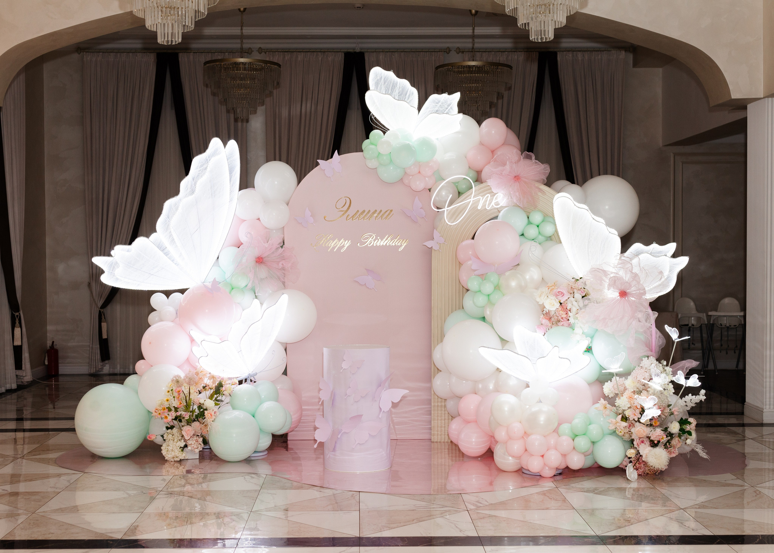 Годик Элине. Фотограф Ростов-на-Дону Свадебный Фотограф в Ростове Ксения Орлова