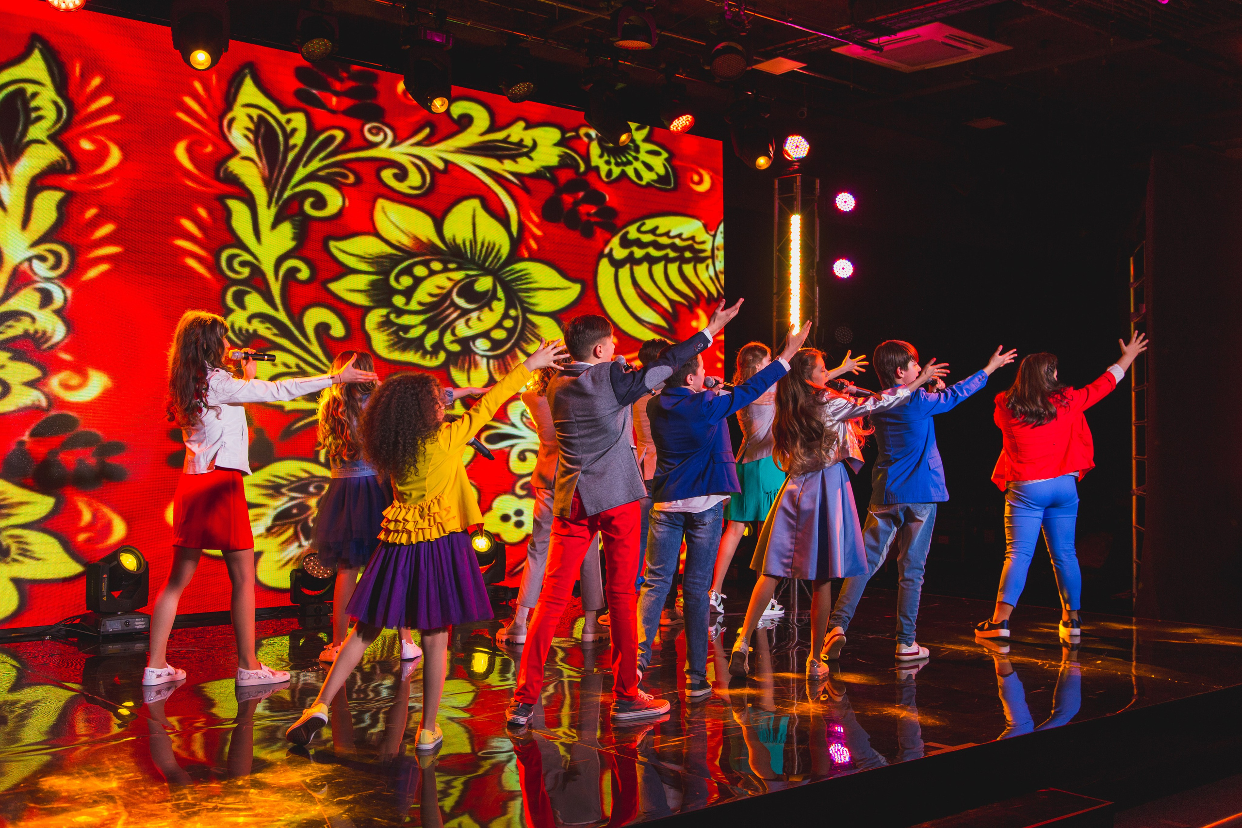 О2ТВ группа СТРАНА. Видеооператор/Фотограф Николай Завьялов