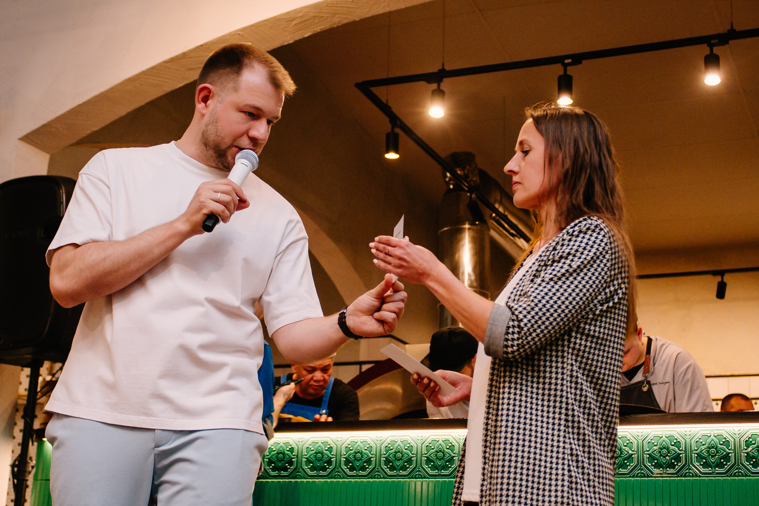 1 год ресторану Аджикинежаль. Фотограф в Челябинске Любовь Денисенко