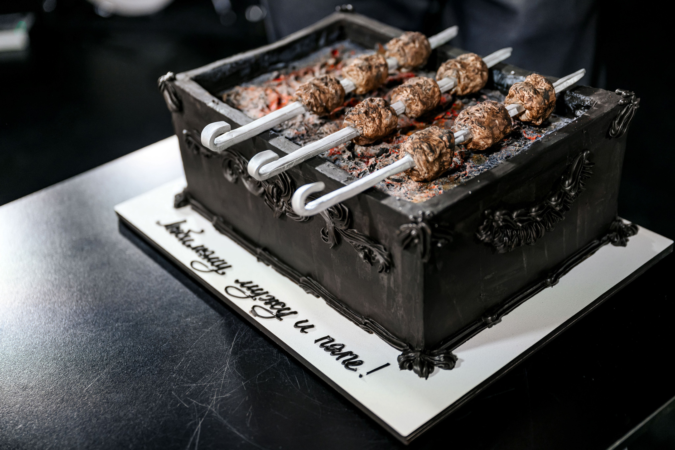 Happy Birthday. Максим Комаров — Профессиональный фотограф