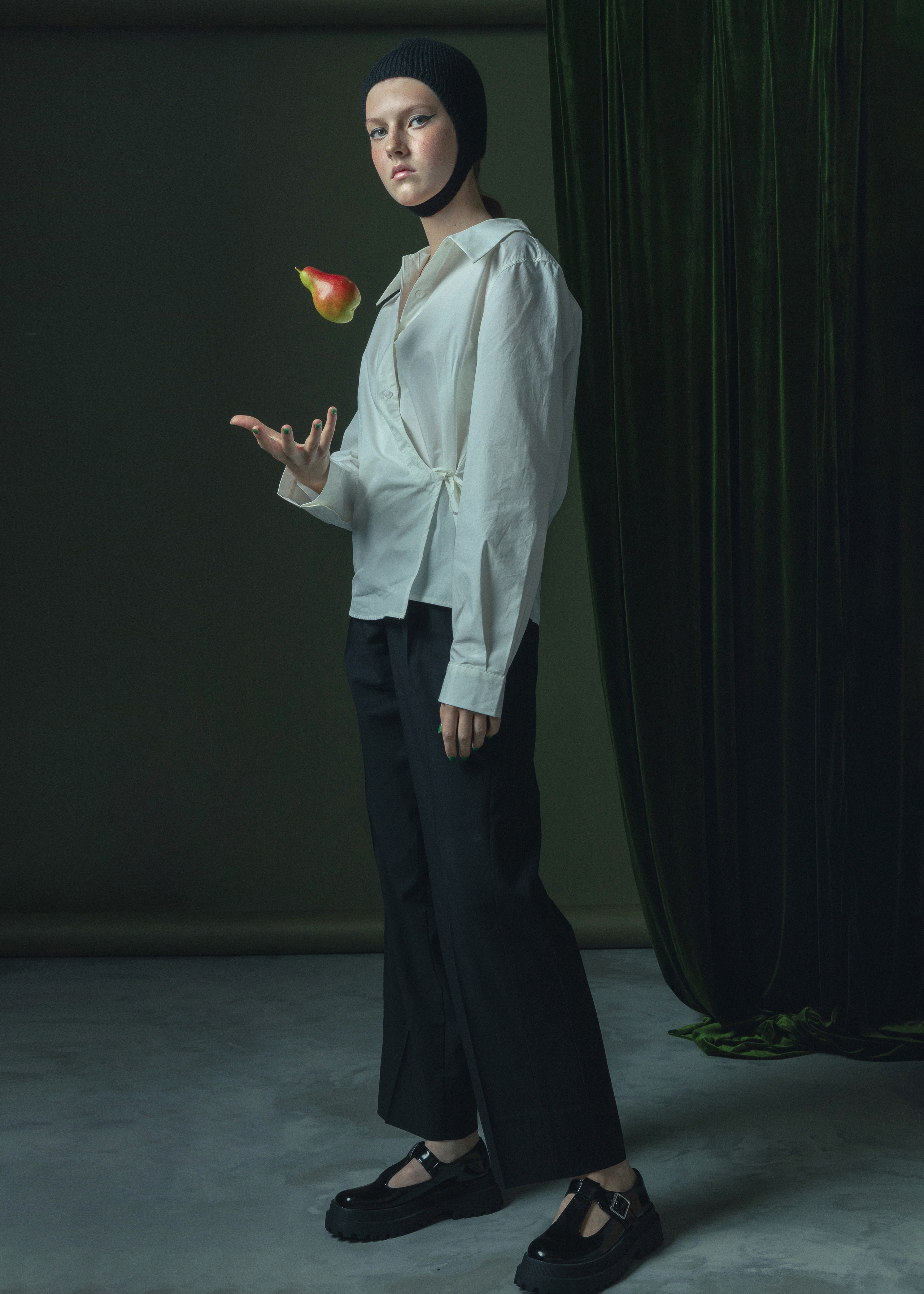 Съемка модели и актрисы кино Милана Копничева. Профессиональный фотограф в Сочи Виктор Павлюткин