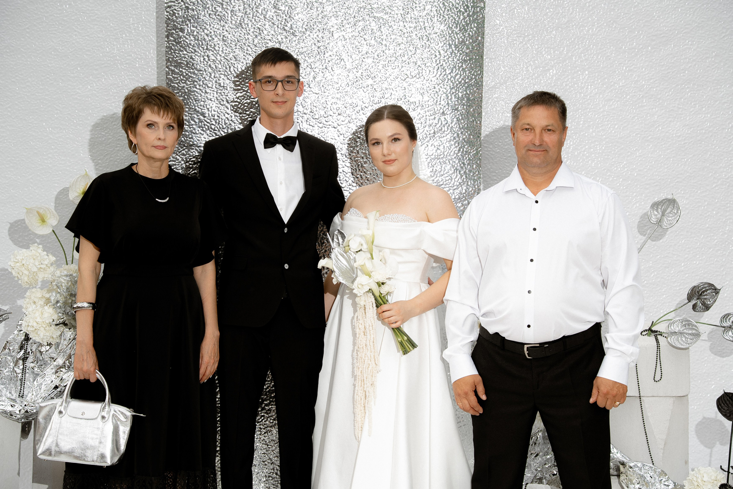 Яна+Нариман Анонс. Семейный и портретный фотограф в Саратове Сахарова Маша