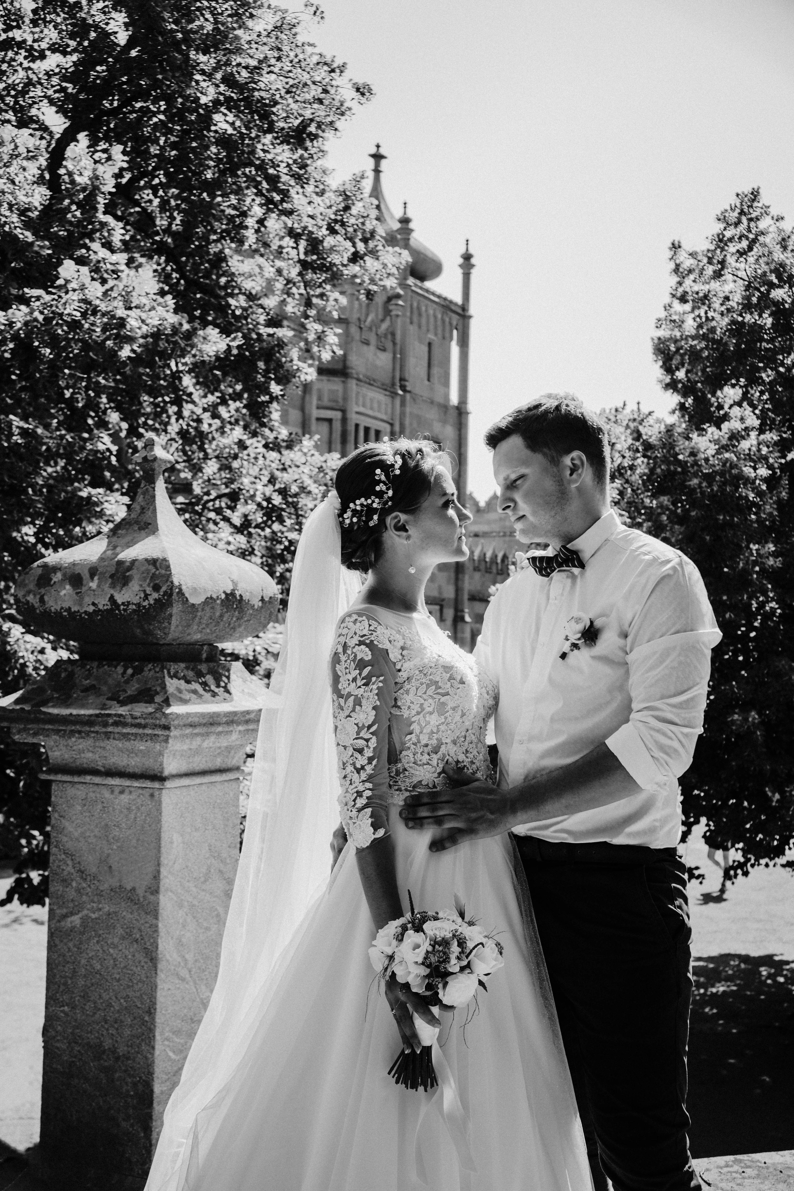 Татьяна & Артём. Свадебная фотосессия Воронцовский дворец и мыс Фиолент. Свадебный и контент фотограф в Севастополе и Крыму Марина Данилова