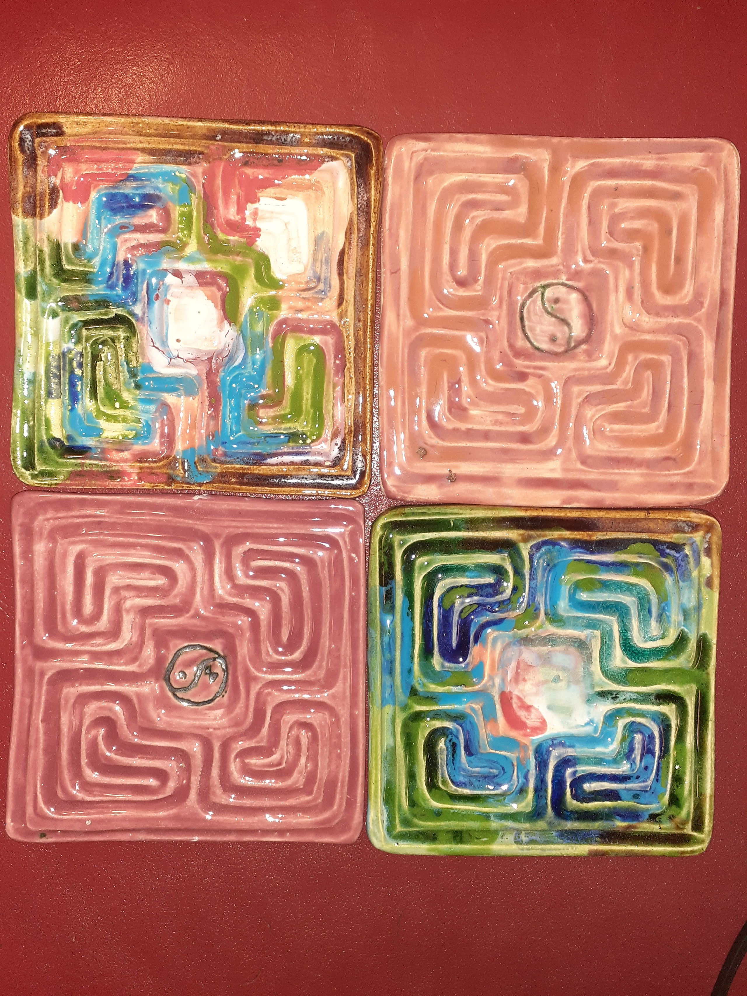 Наборы лабиринтов. Керамика с историей. Елена Рогалёва