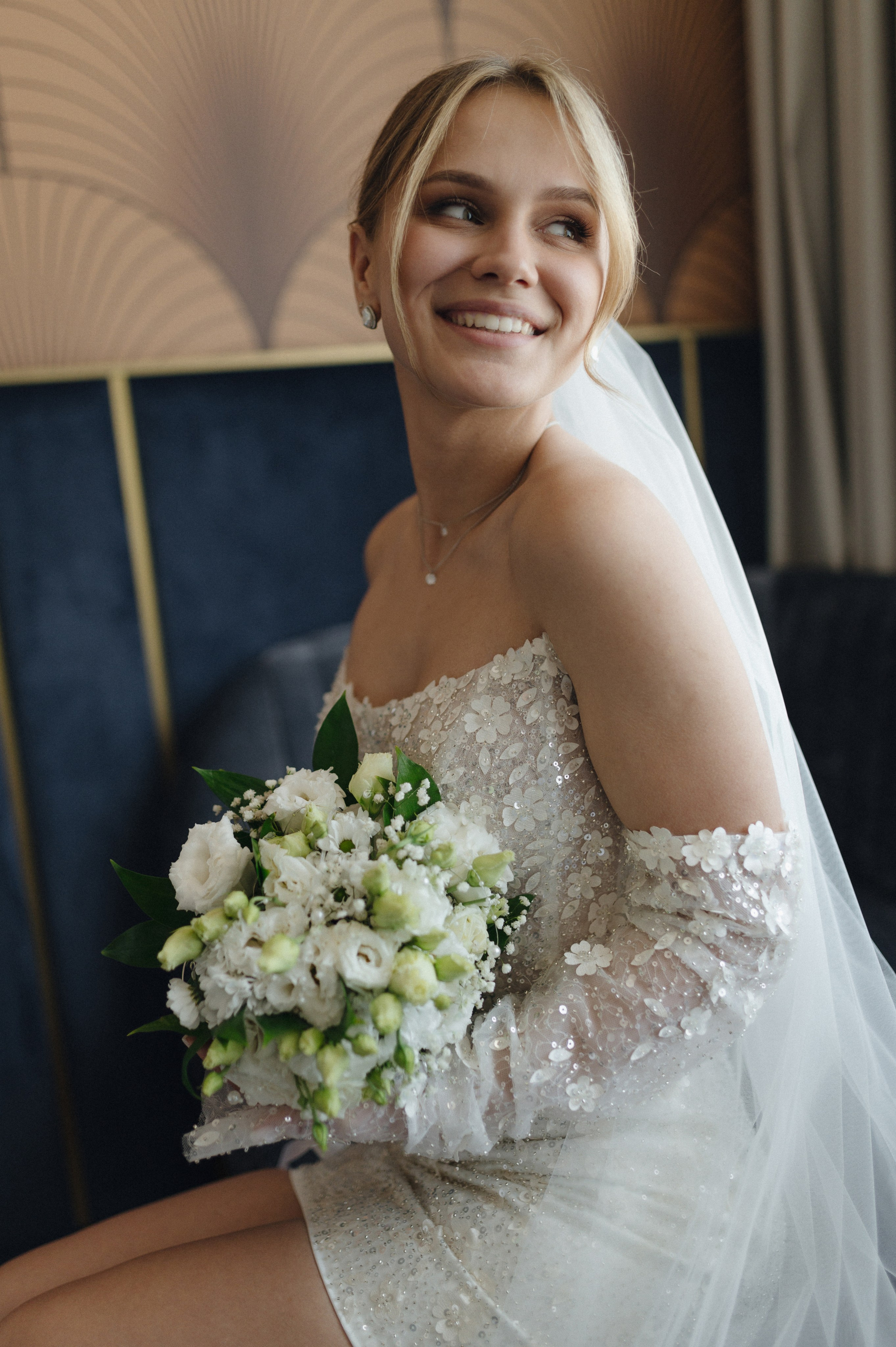 Полина и Егор. Особняк Спиридонова. Свадебный фотограф Москва и Санкт-Петербург. Анастасия Чудина