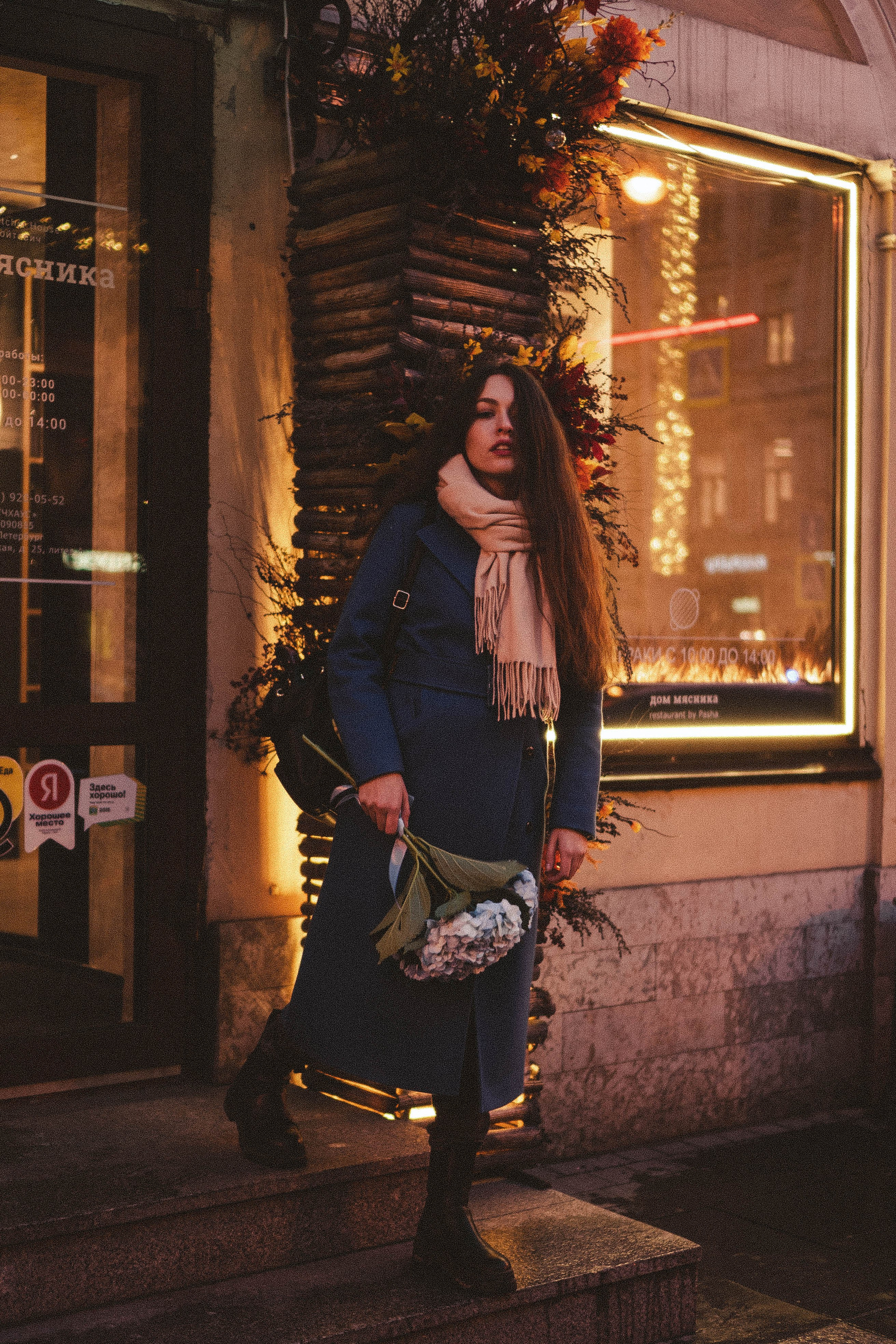 Прогулочная фотосессия по центру. Профессиональный фотограф, Санкт-Петербург — Виктория Богомолова