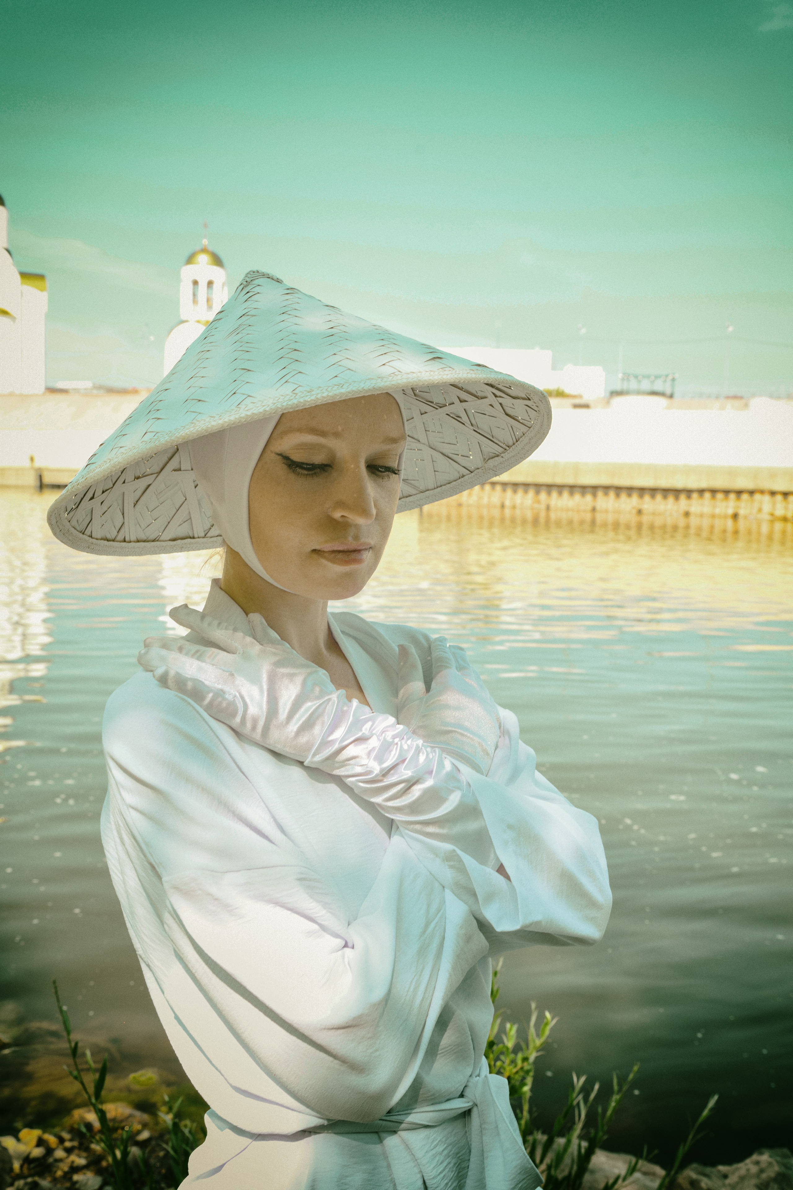 THE WHITE SHADOW. Yulia Yurchevskaya | Art Director & Visual Visionary