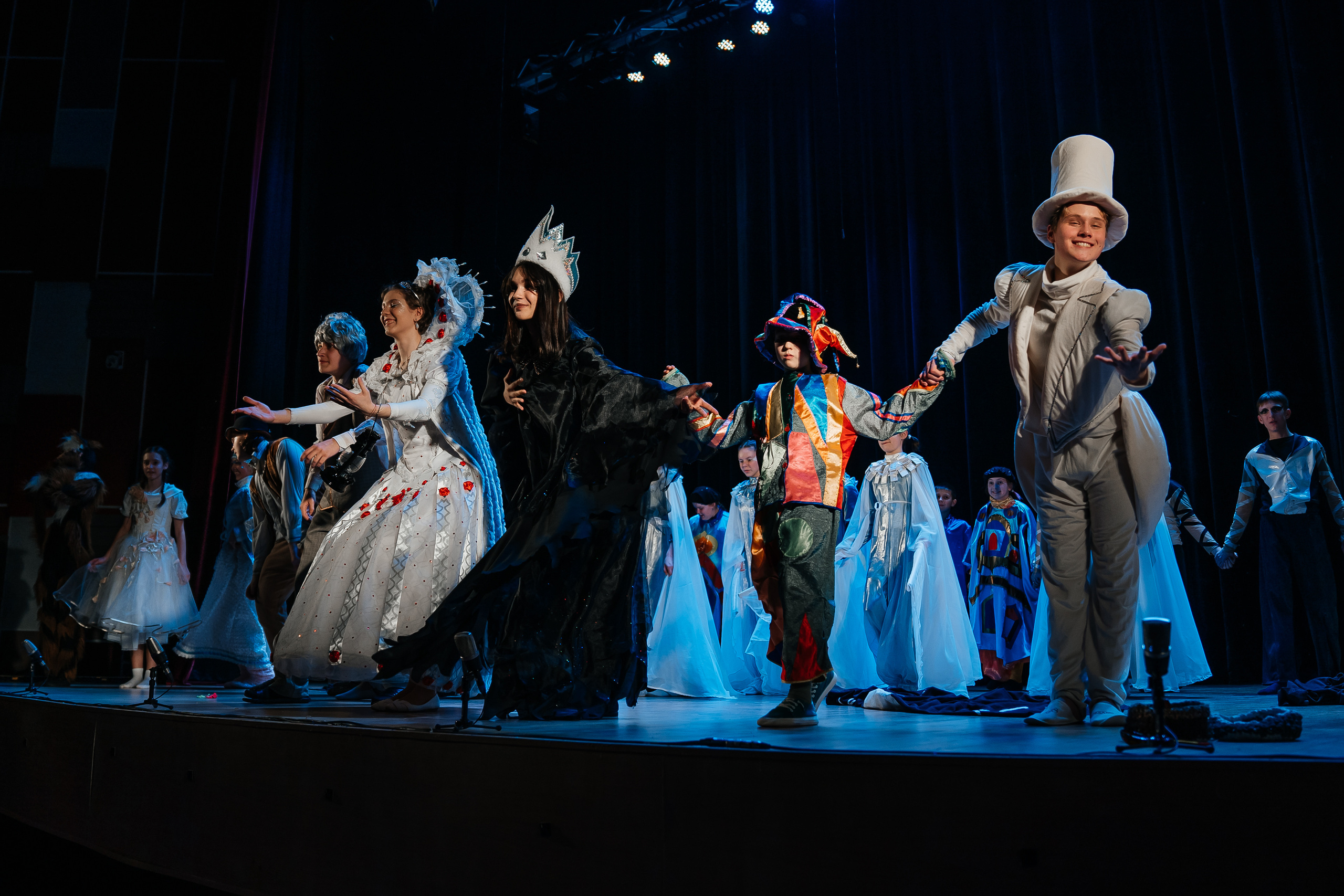 Спектакль «Синяя птица», театр Золотая Карусель. Детский и семейный фотограф в Красноярске Настя Ярош