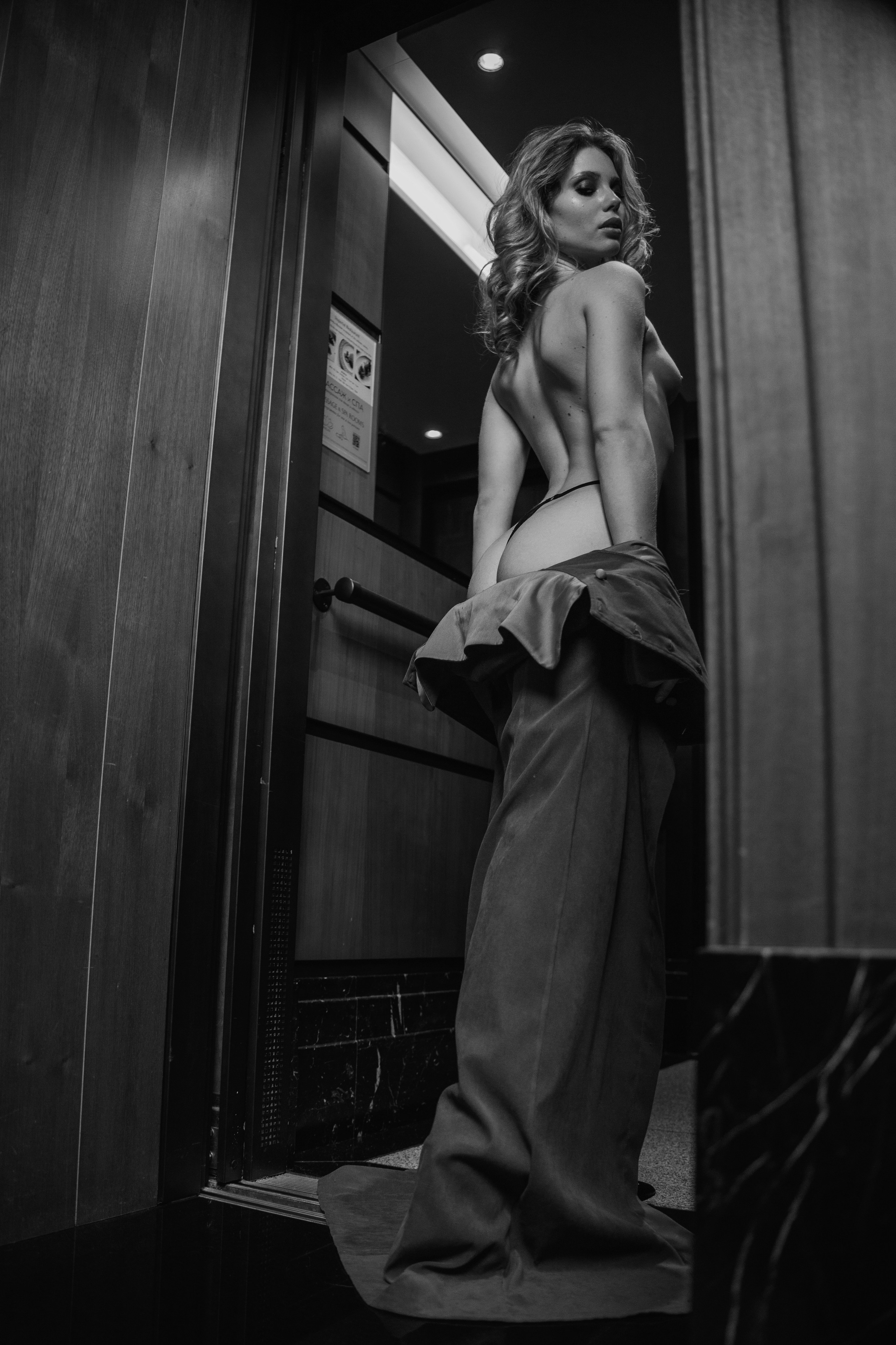 Ню в отеле. Фотограф Александра Кузуб Санкт-Петербург