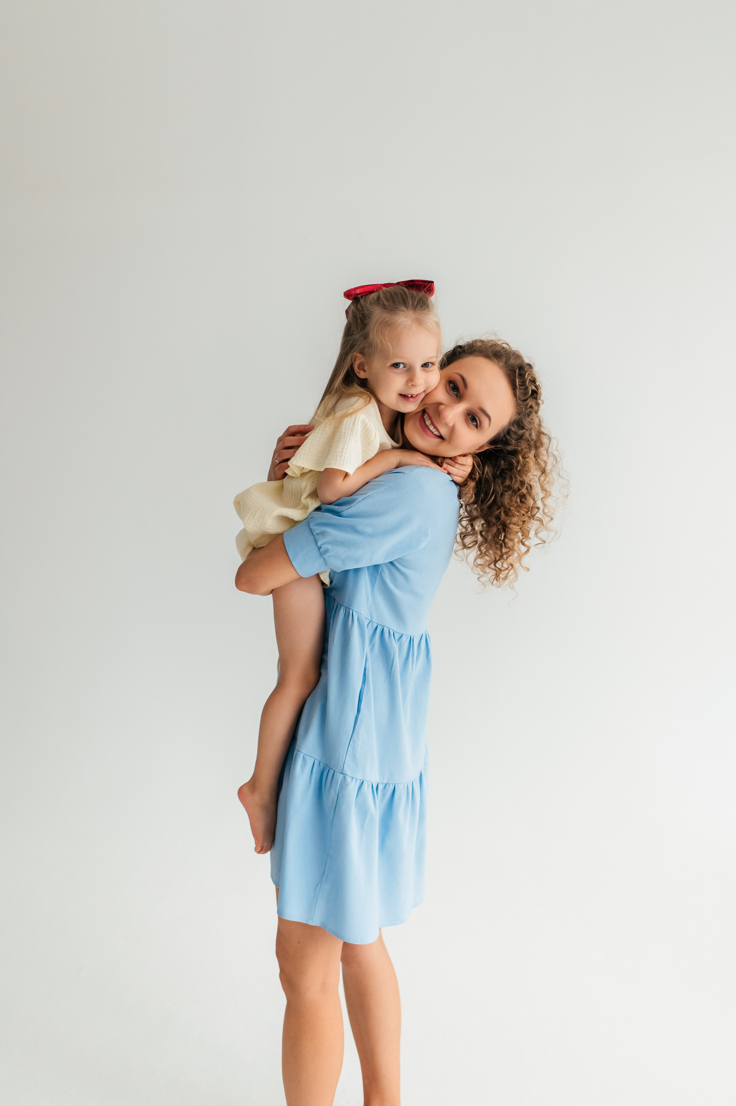 Январская егоза в фотостудии. Семейный фотограф. Lifestyle. Москва. Анастасия Михайлова