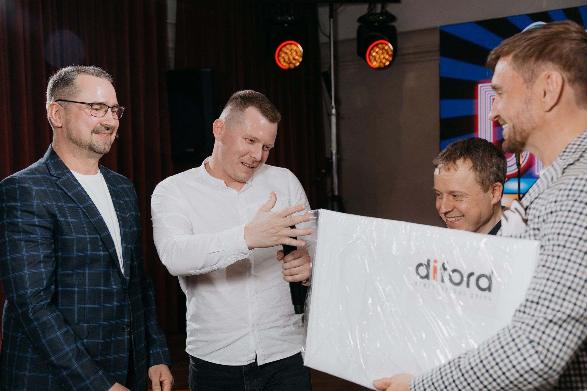 Lets Party / Мир Упаковки. Фотограф ваших событий