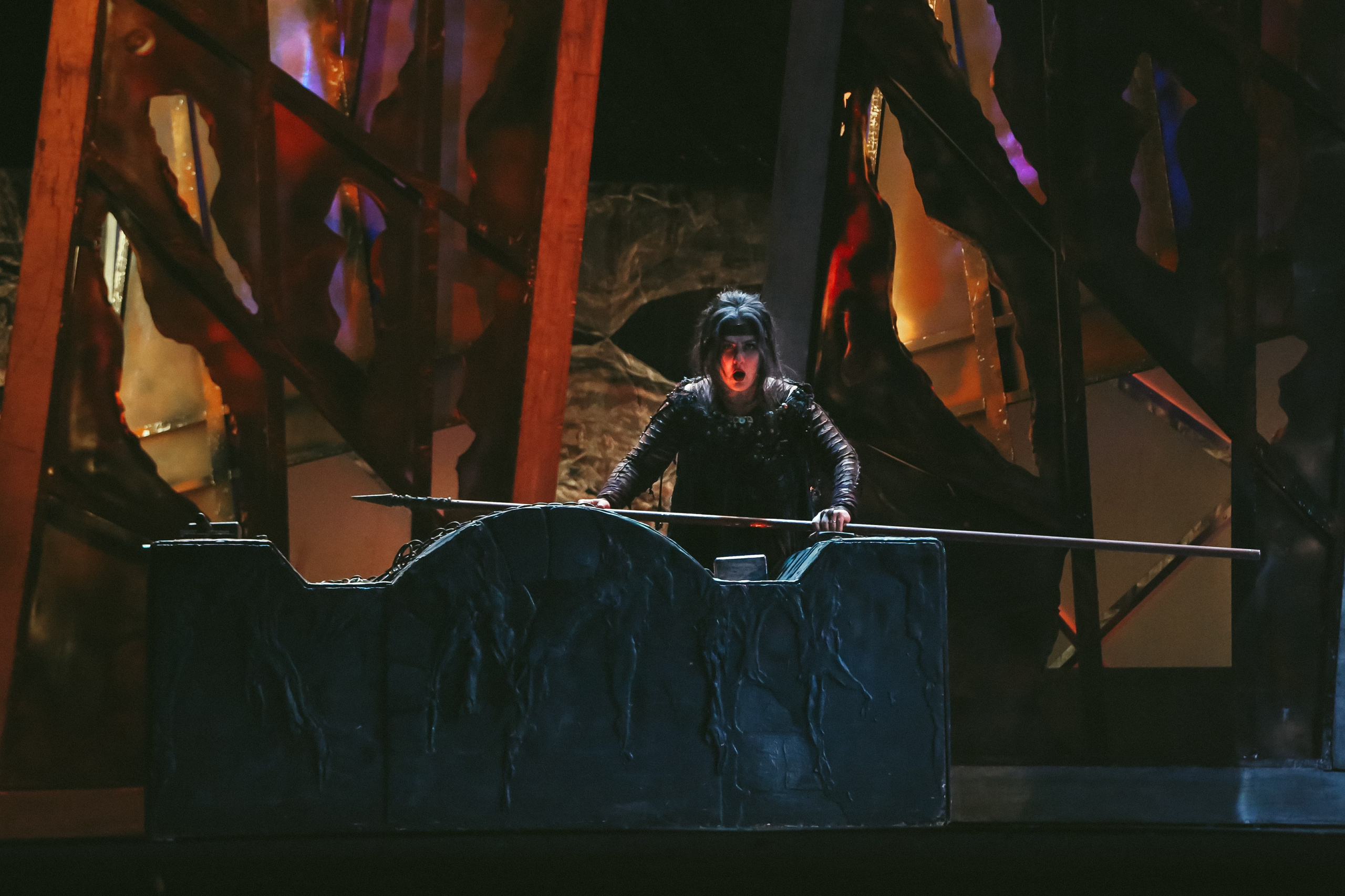 «Трубадур» Верди в Новой опере. Дарья Письменюк / Darya Leitstern — фотограф, музыкант, журналист, путешественник