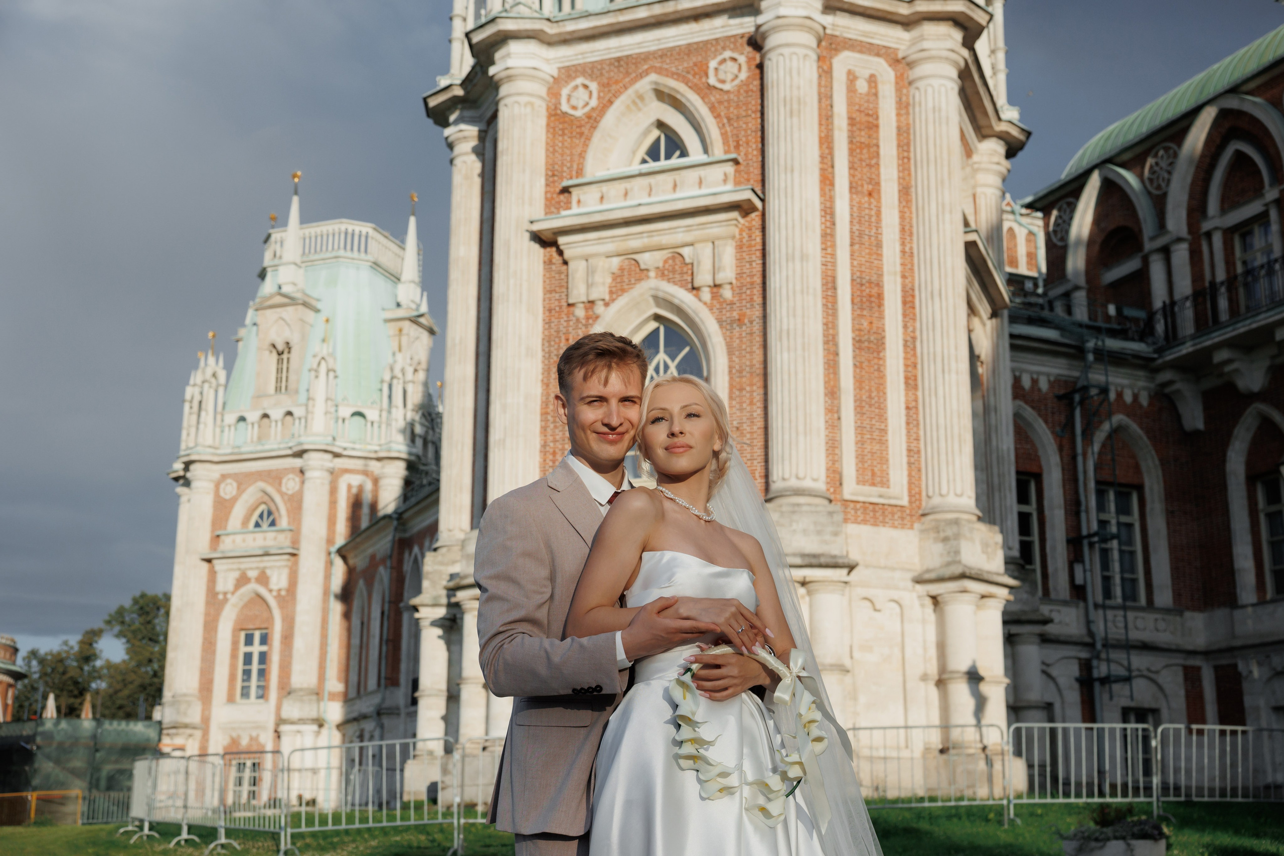 Отель «Милан», Шипиловский ЗАГС, прогулка в парке Царицыно. Свадебный и репортажный фотограф (Москва, Королев и другие)