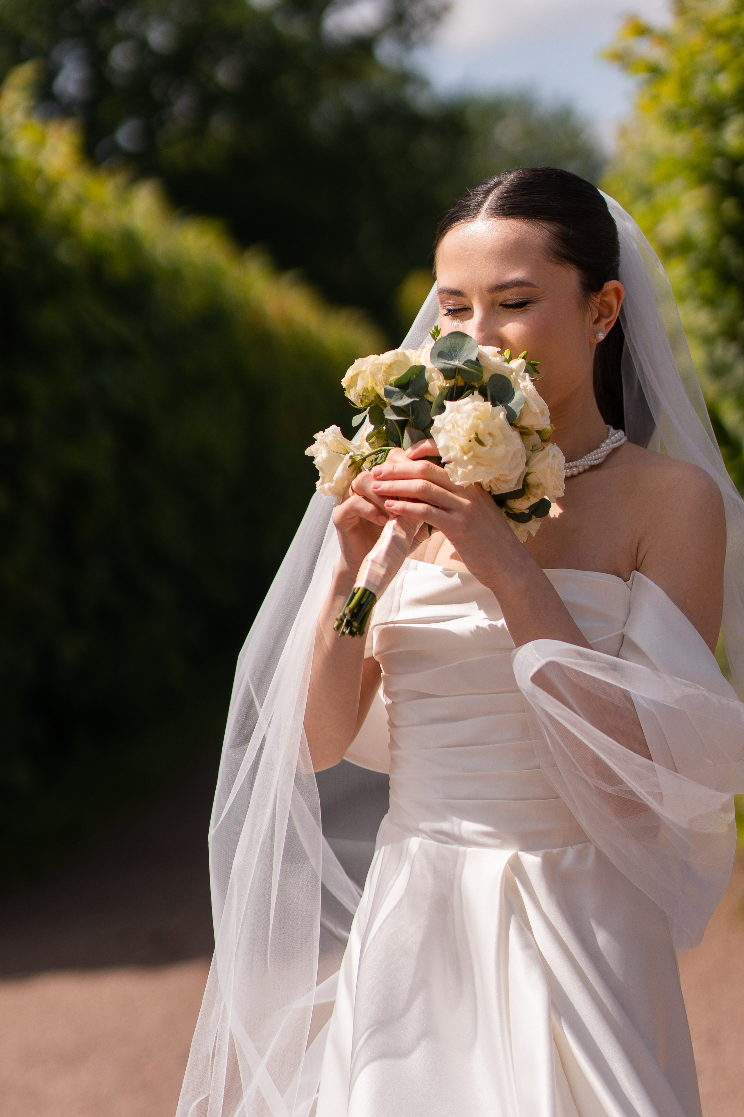 Влад и Илина в Кусково. Свадебный фотограф в Москве Анна Полушина