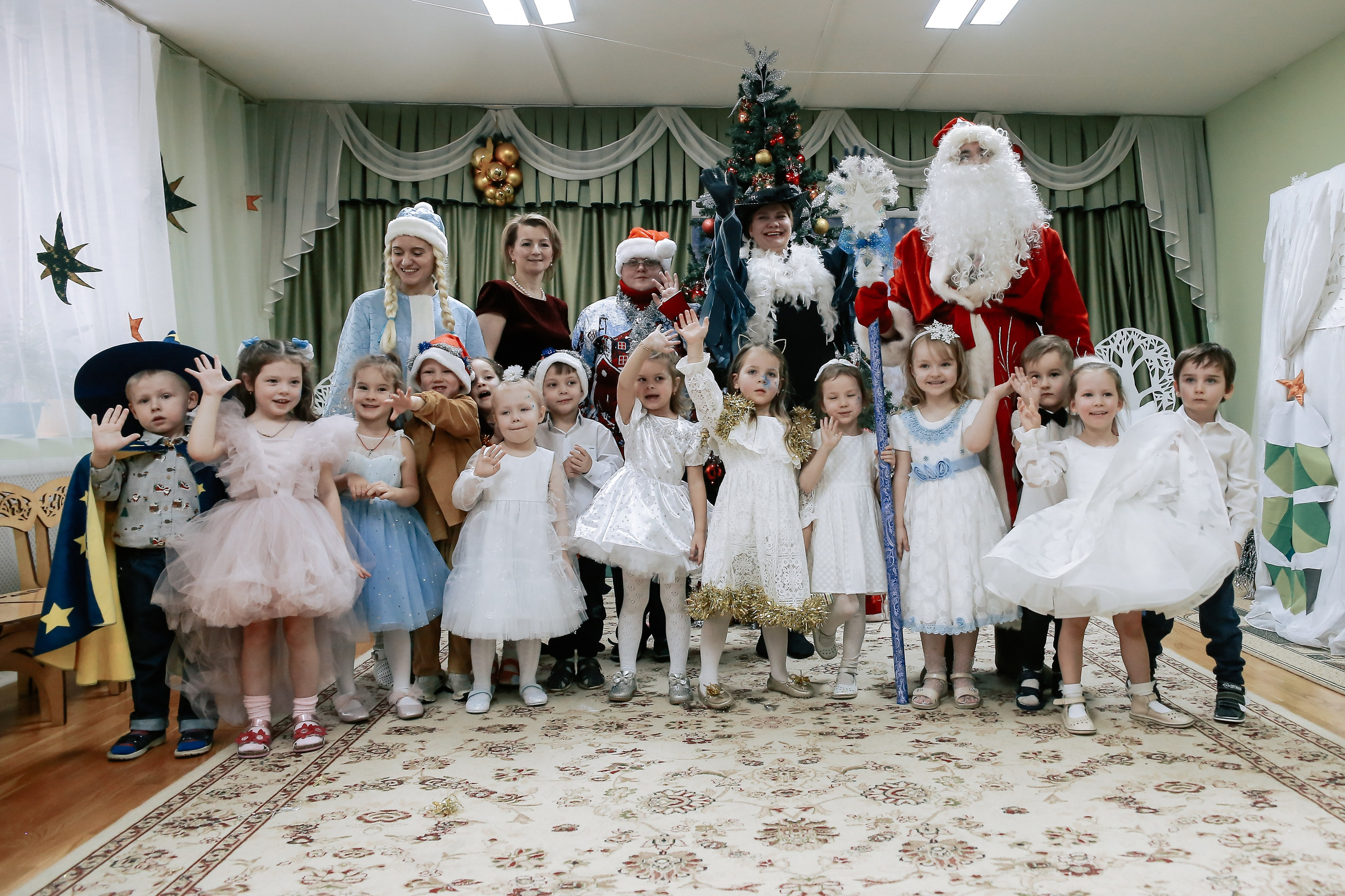 Ёлка в детском саду. Антонина Морозова, профессиональный семейный фотограф видеограф