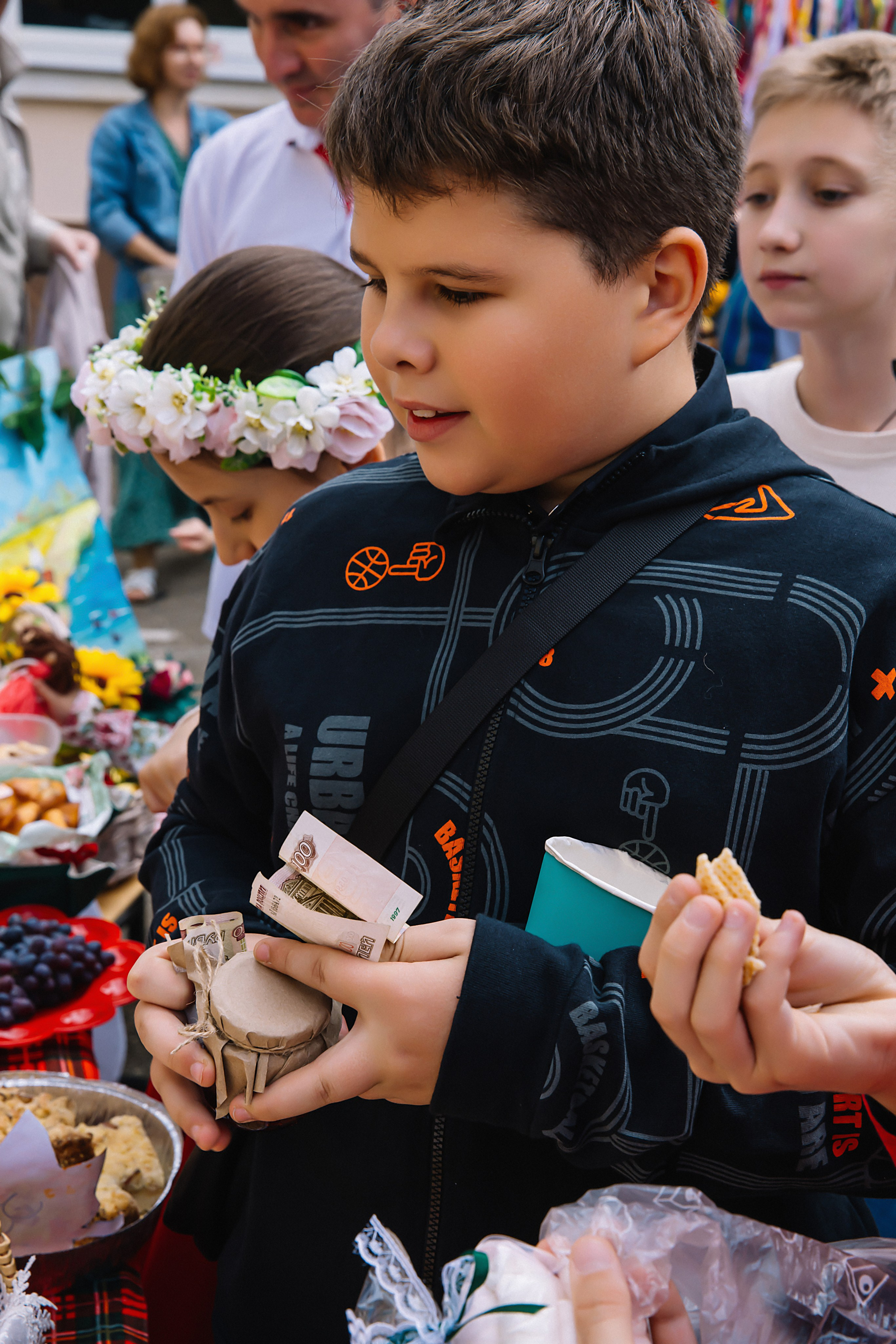 Школьная ярмарка Лицей№ 4. Фотограф и Видеограф в Краснодаре Юлия Солодченко