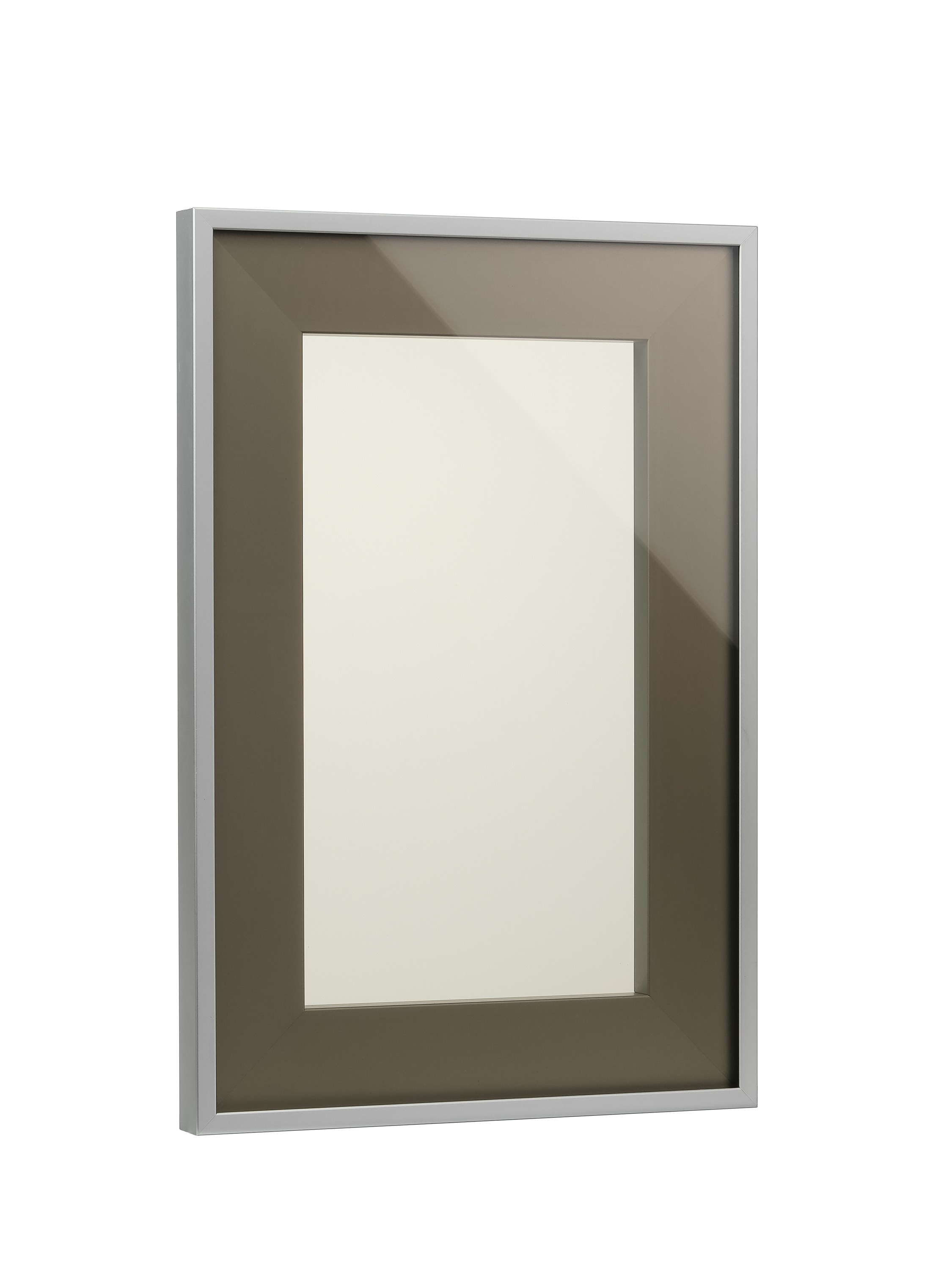 Профили: стёкла и фасады. Предметный фотограф, инфографика и видео в Санкт-Петербурге