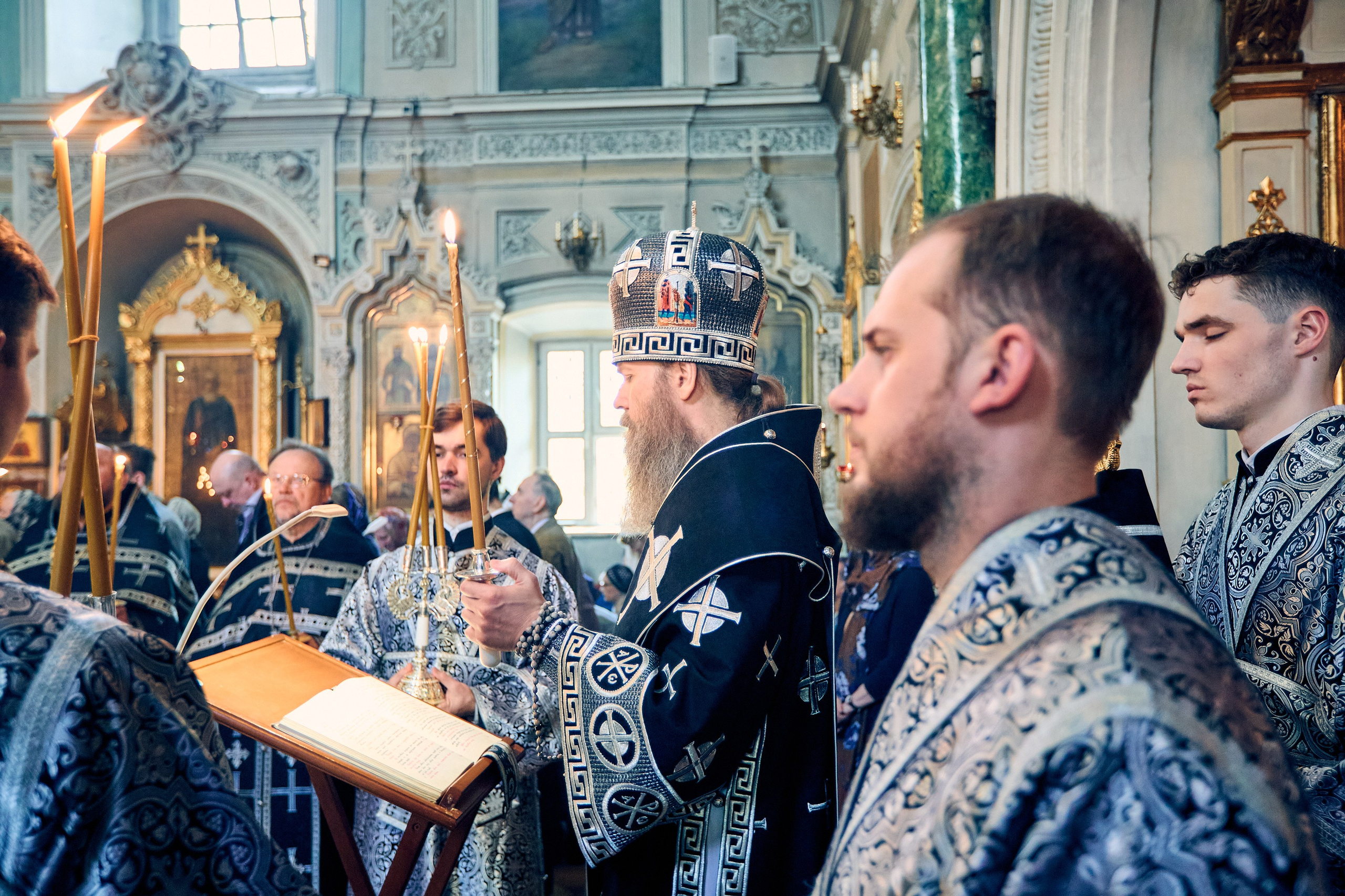 Утреня. Погребение Спасителя. DMITRY MOISEENKO — фотограф, художник, топ-стилист