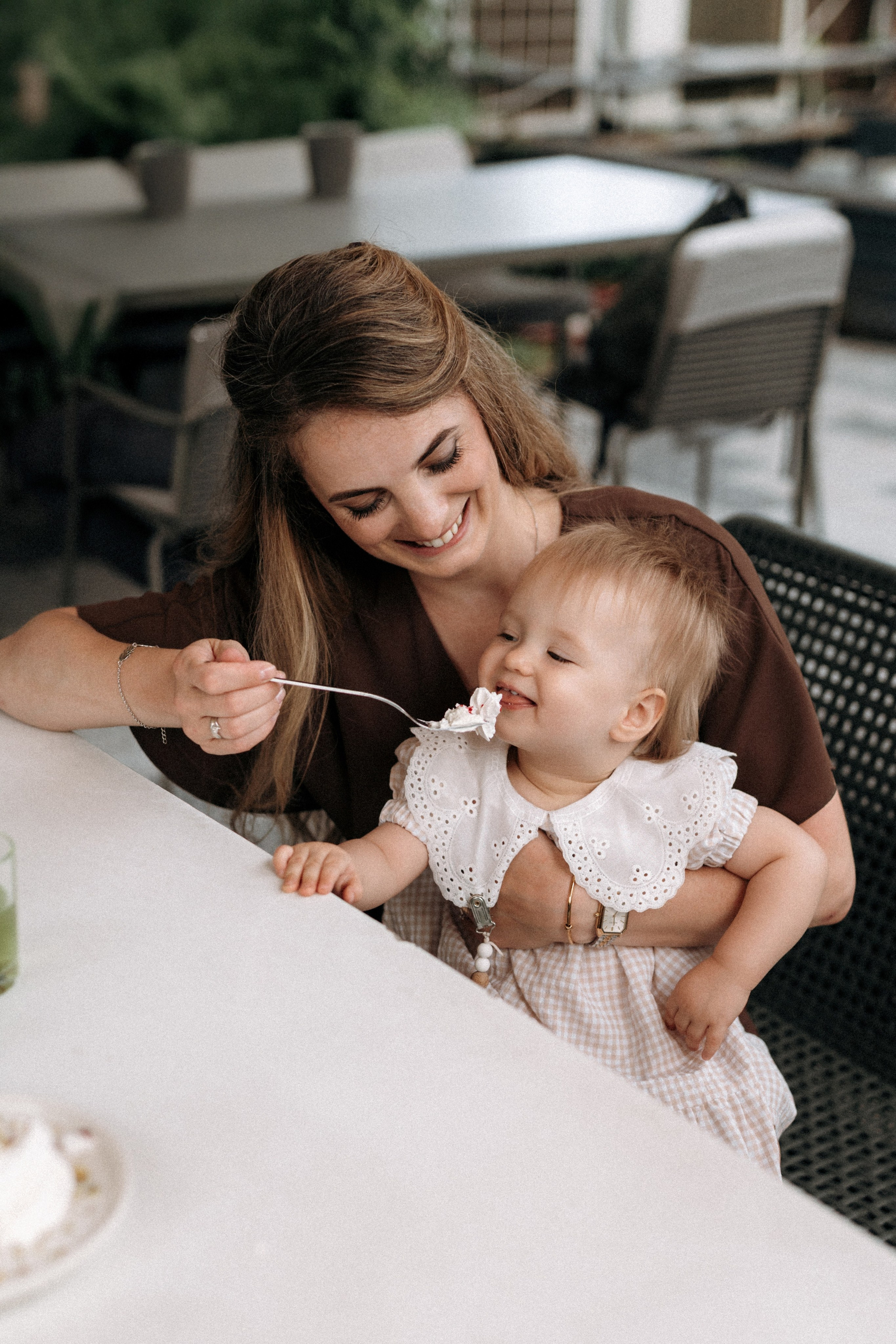 Семейная фотосессия на берегу реки для Миши, Тани, Сони и Таи. Свадебный фотограф в Тамбове Павел Четвертков