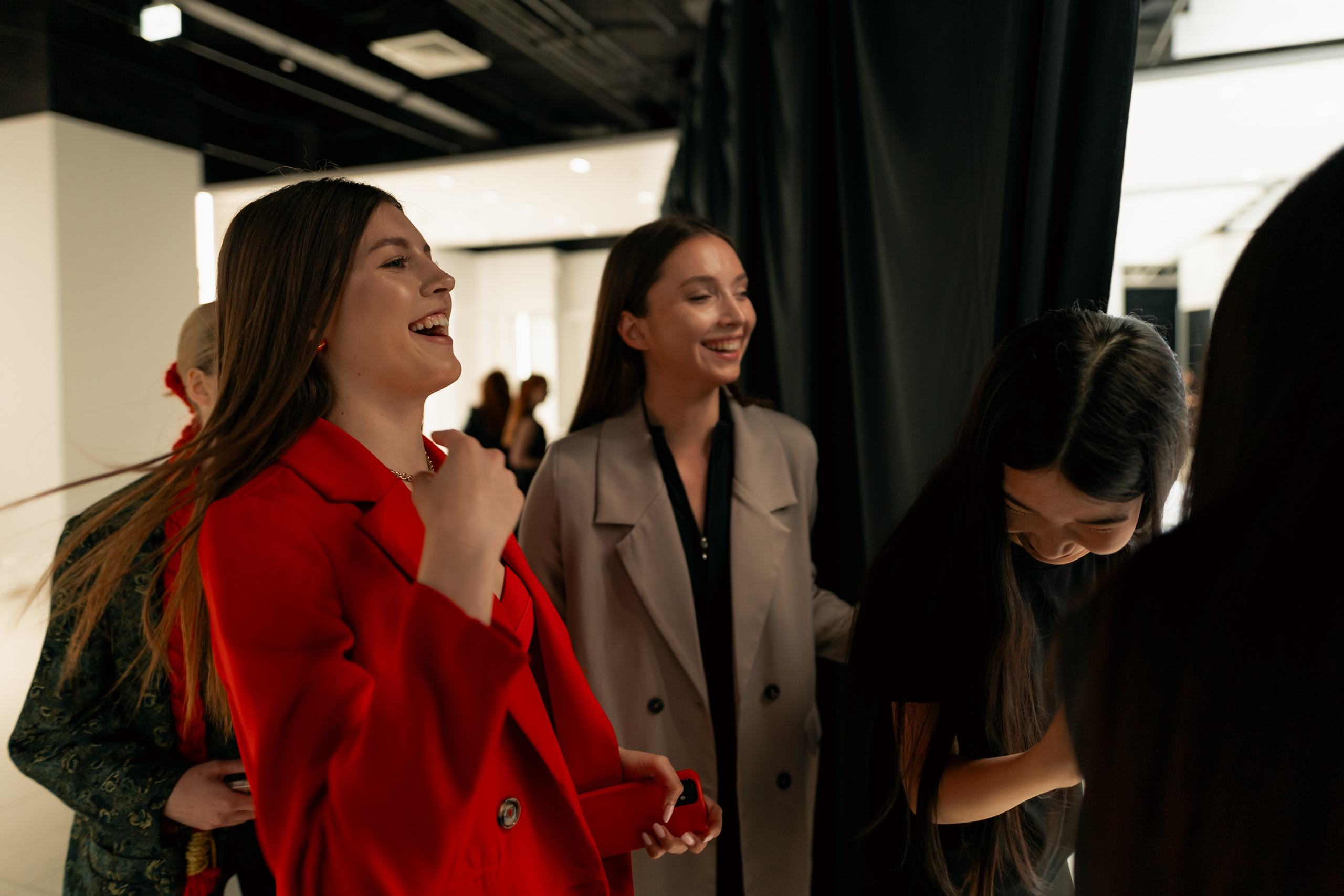 Backstage Rostov Fashion Show 2025. Весна-лето. Фотограф в Ростов-на-Дону Виктория Савчук