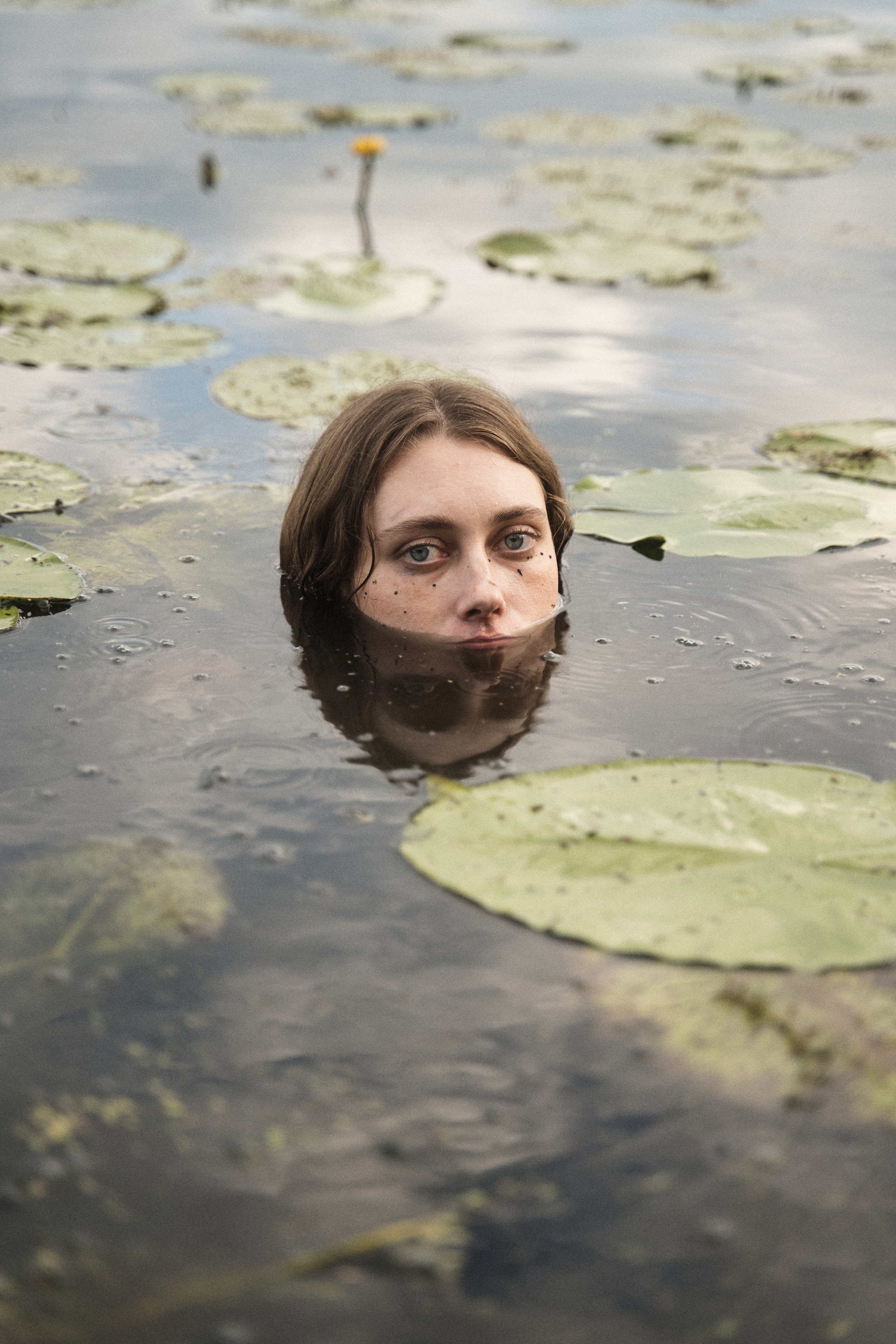 Mariia and water lilies. Главная