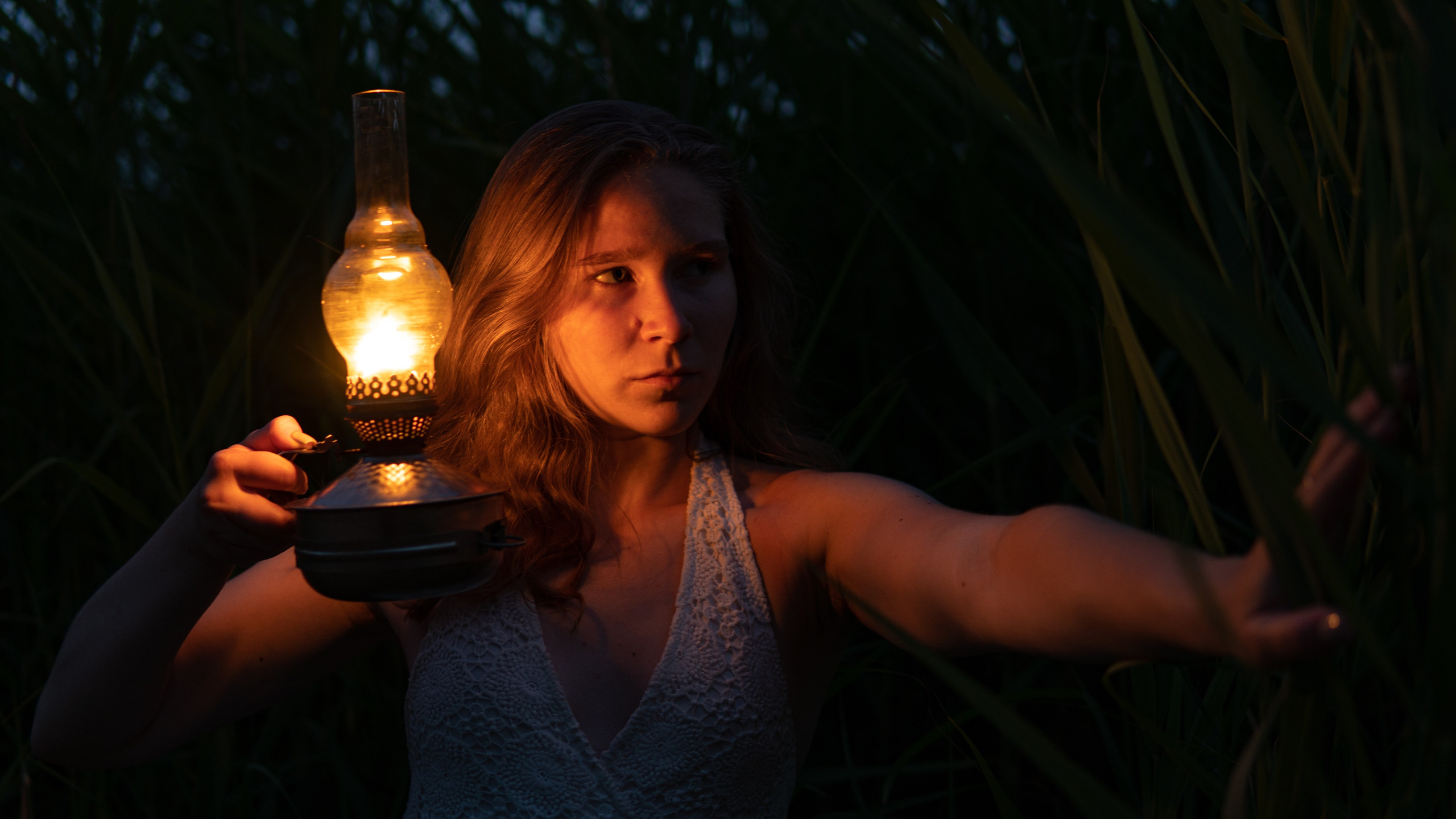 У реки. Творческий и репортажный фотограф в Москве Клим Долгов