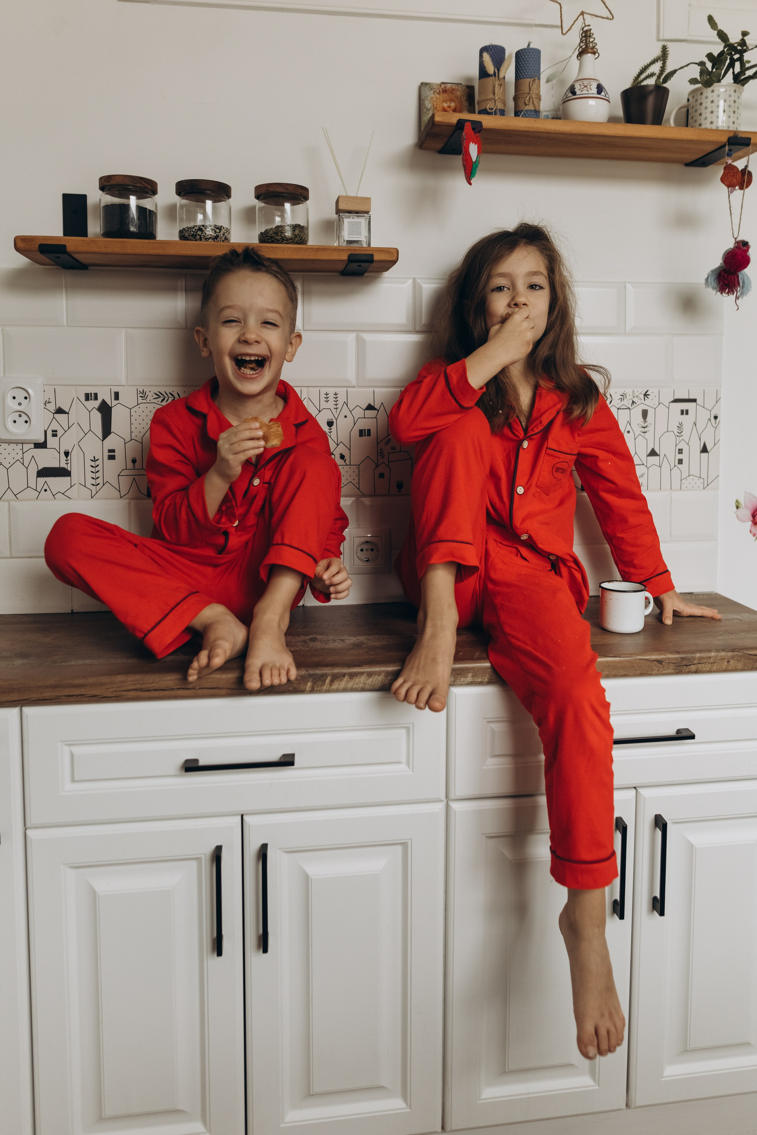 Ксюша, Даша, Миша. Фотограф Людмила Оюн