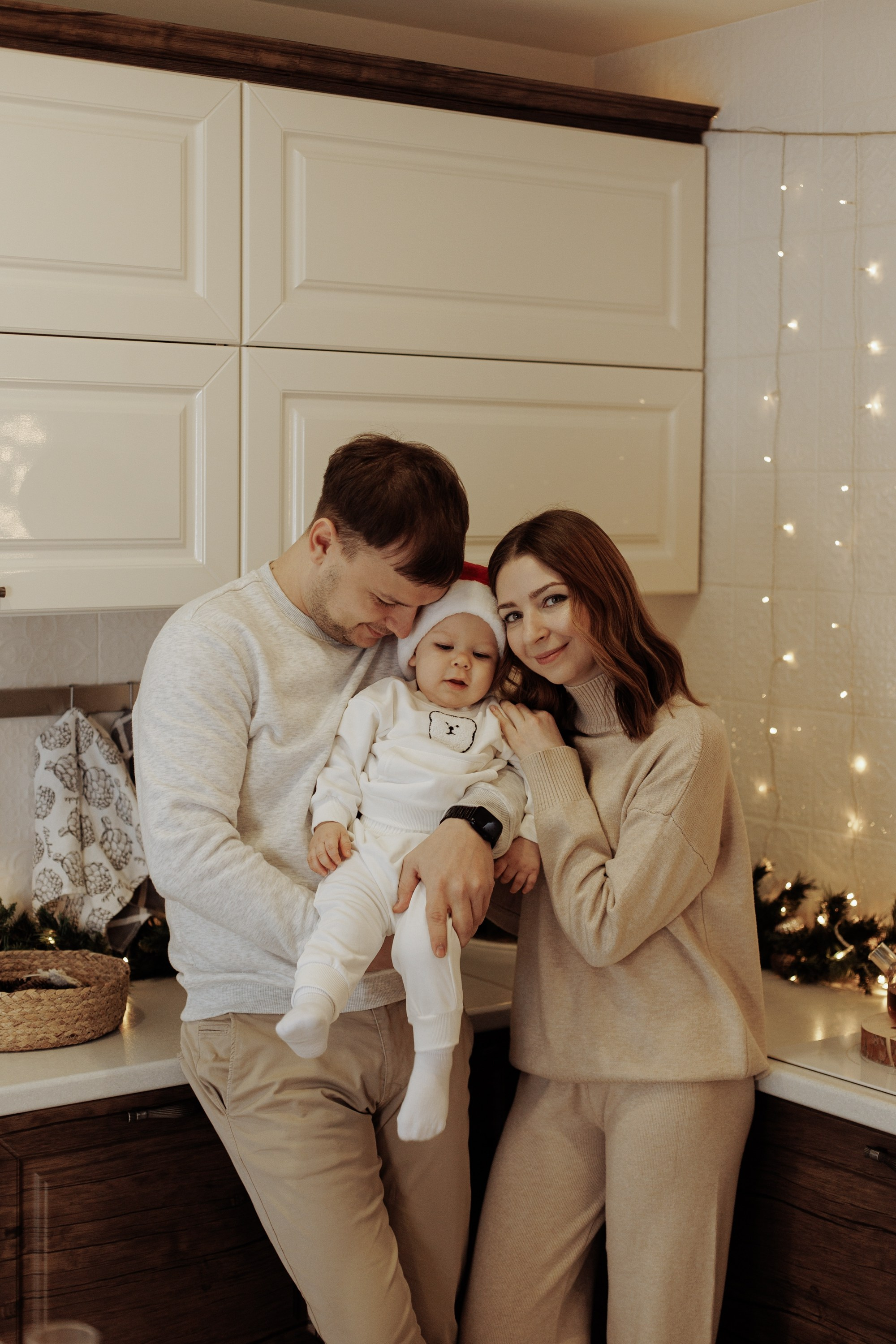 Семейная фотосессия «студия». Свадебный фотограф